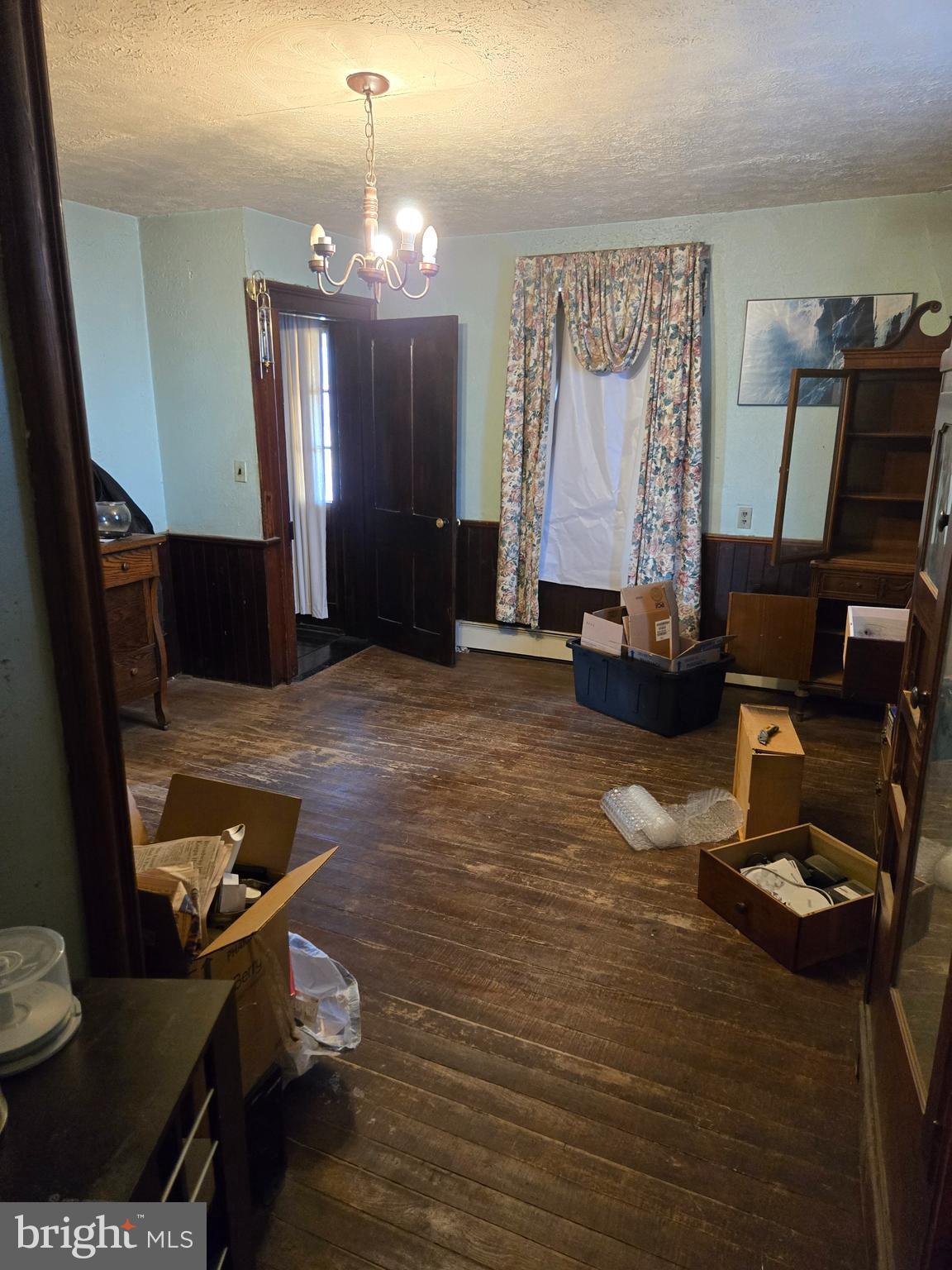 3765 LEAKSVILLE ROAD