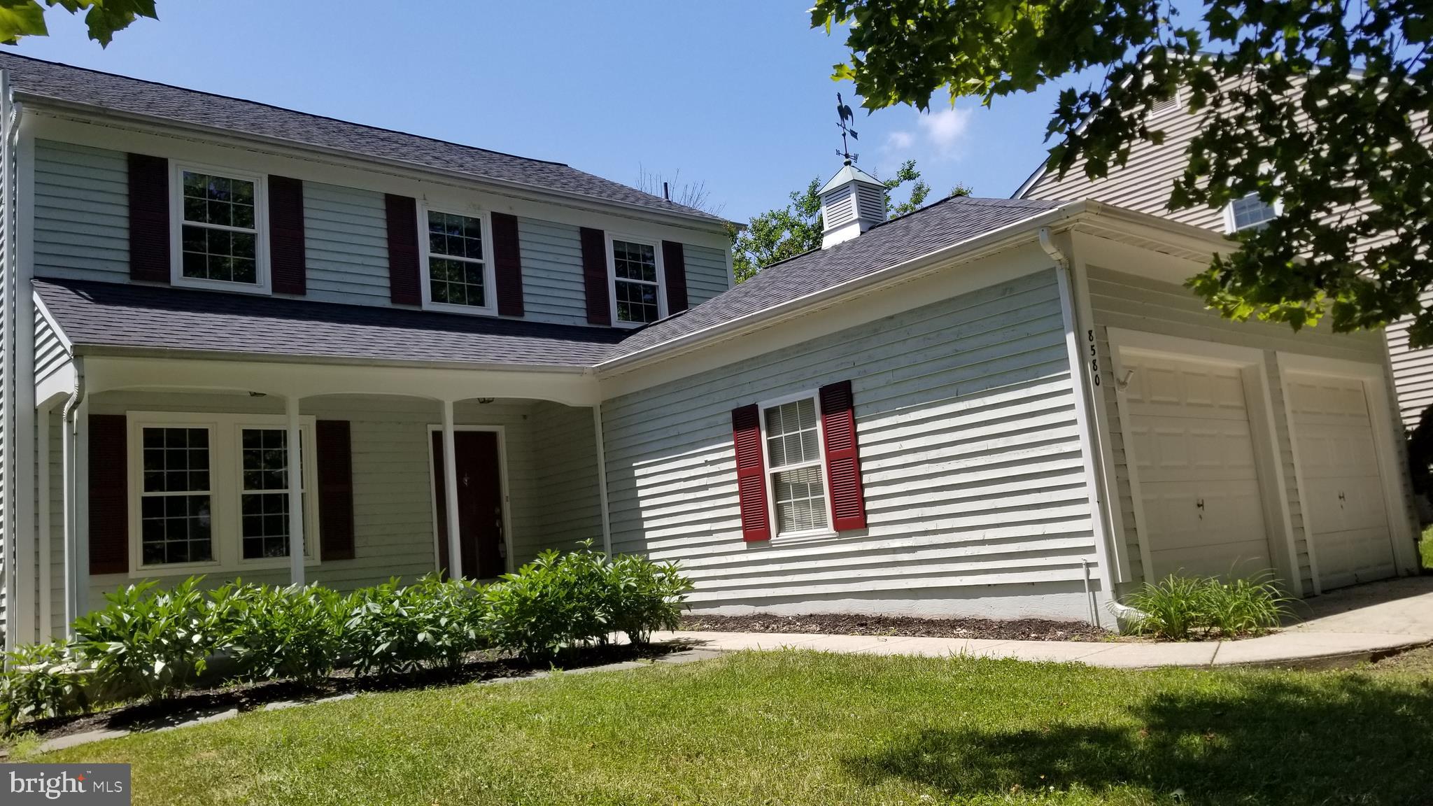 LONG REACH - Residential Lease