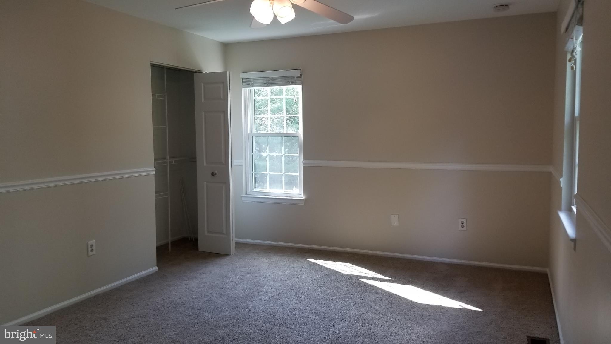 LONG REACH - Residential Lease