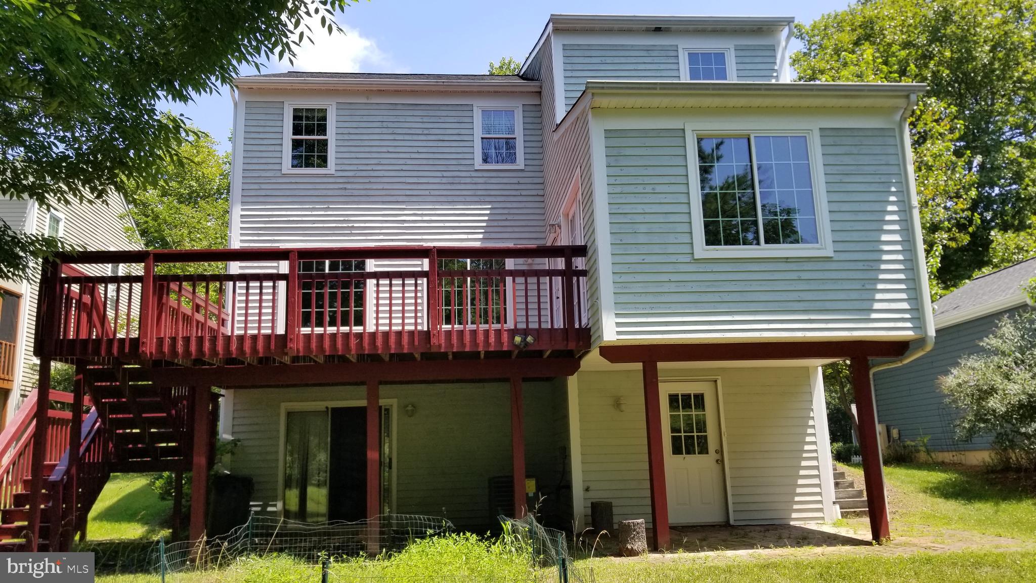 LONG REACH - Residential Lease