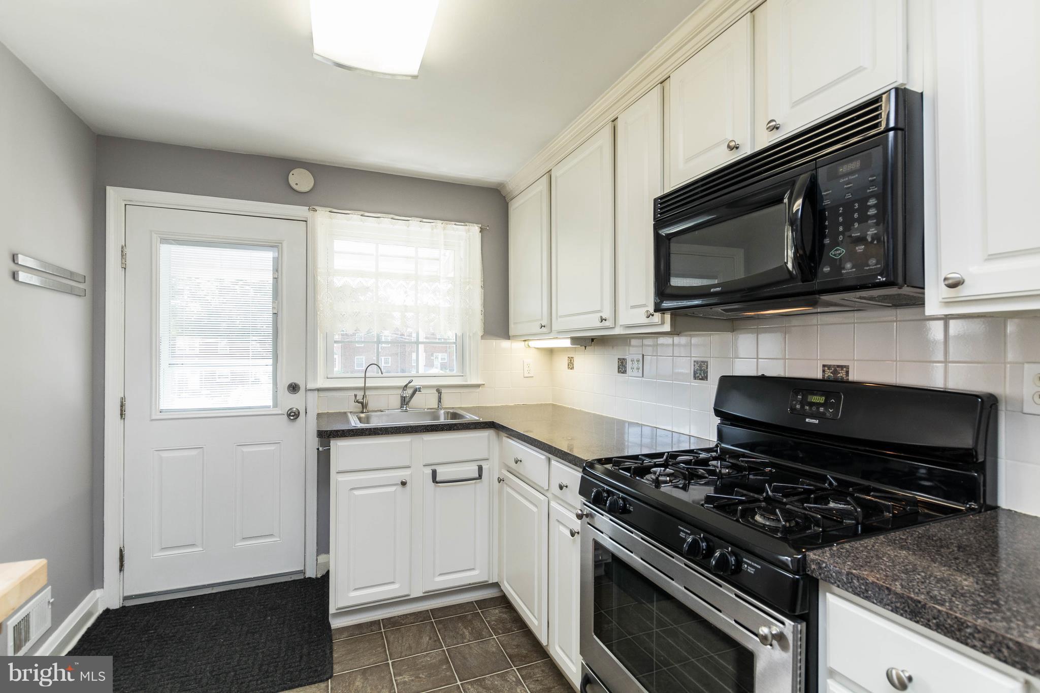 LOCH RAVEN MANOR - Residential