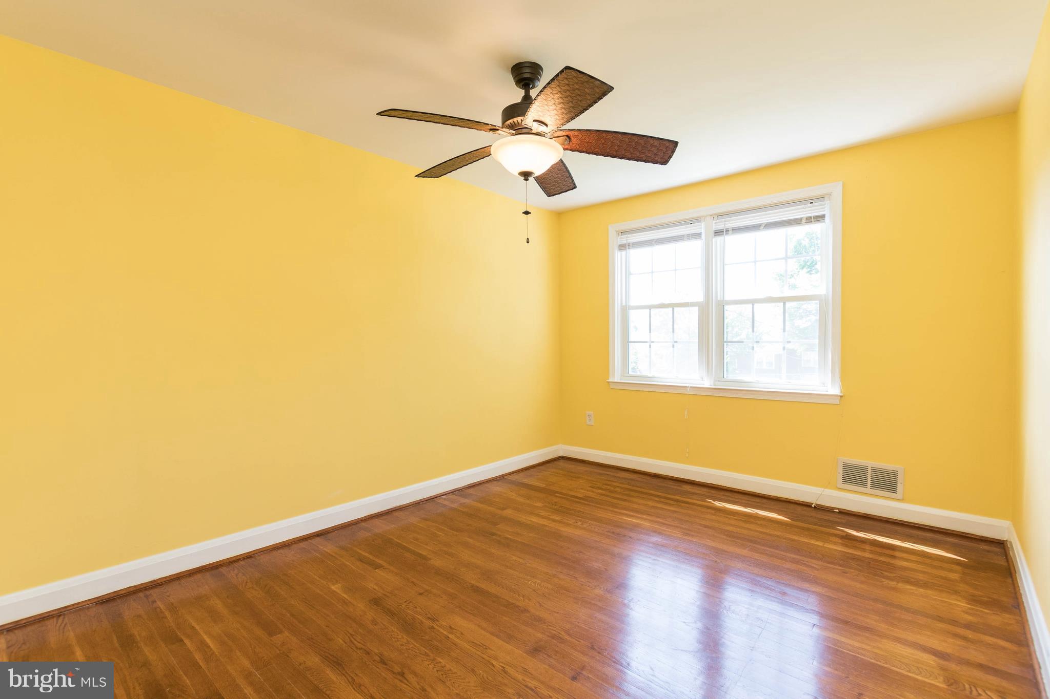 LOCH RAVEN MANOR - Residential