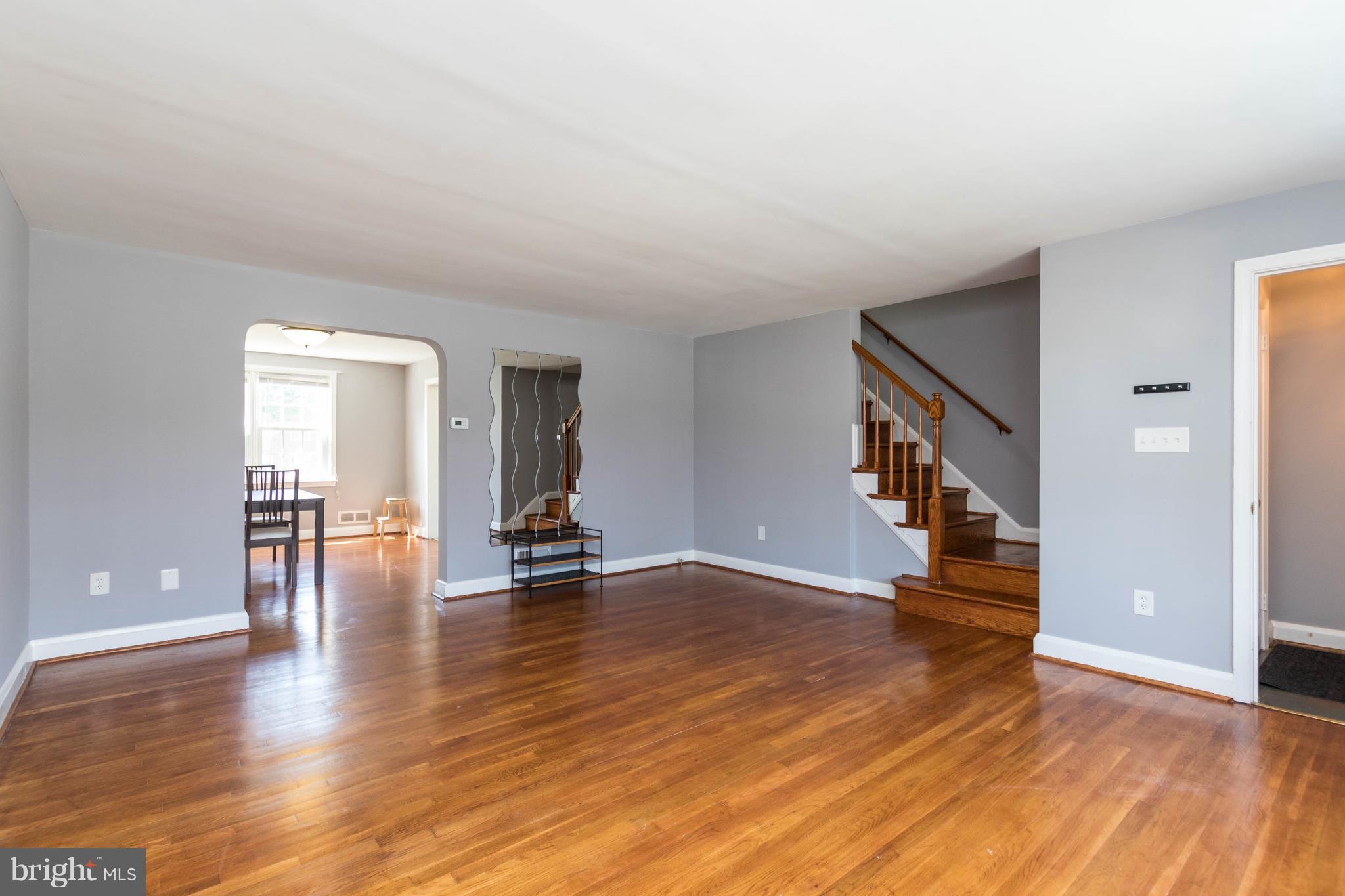 LOCH RAVEN MANOR - Residential