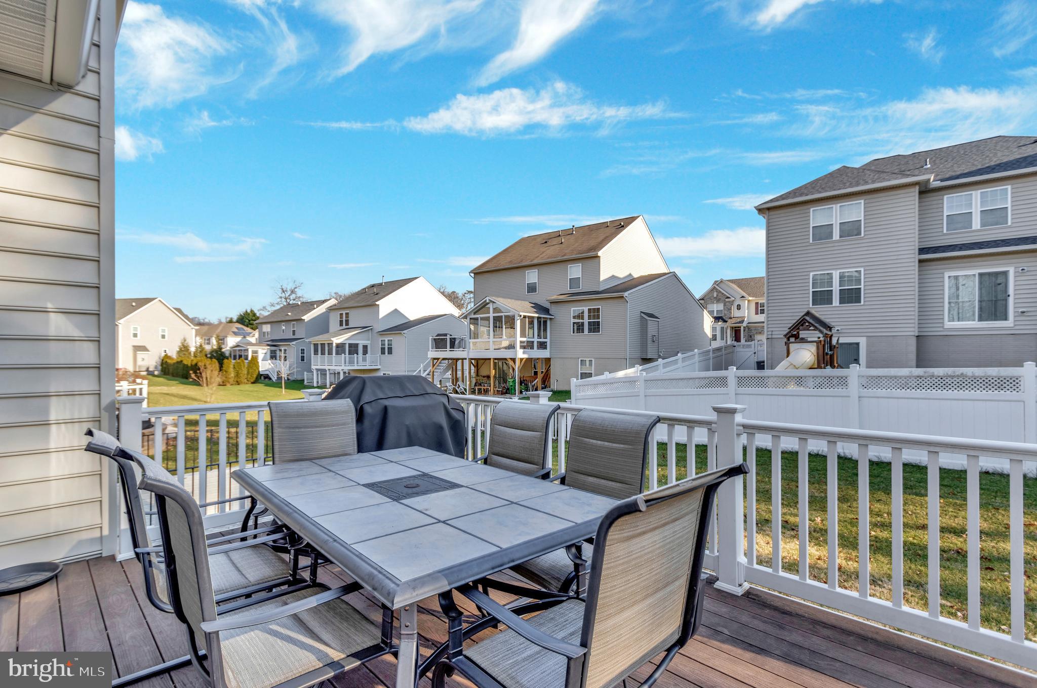 SUMMER HAVEN - Residential