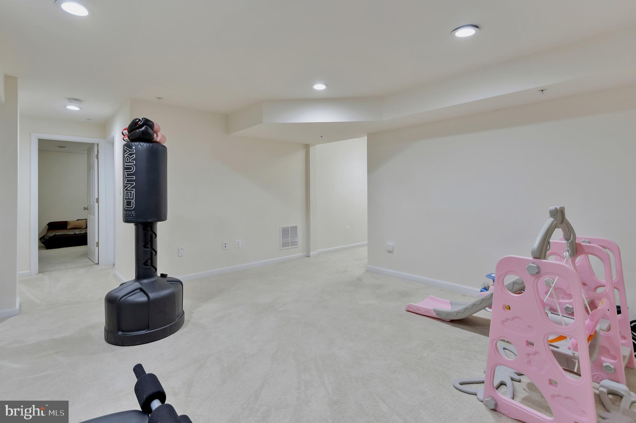 SUMMER HAVEN - Residential