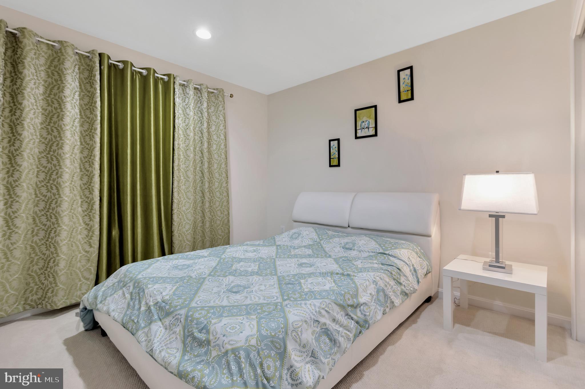 SUMMER HAVEN - Residential