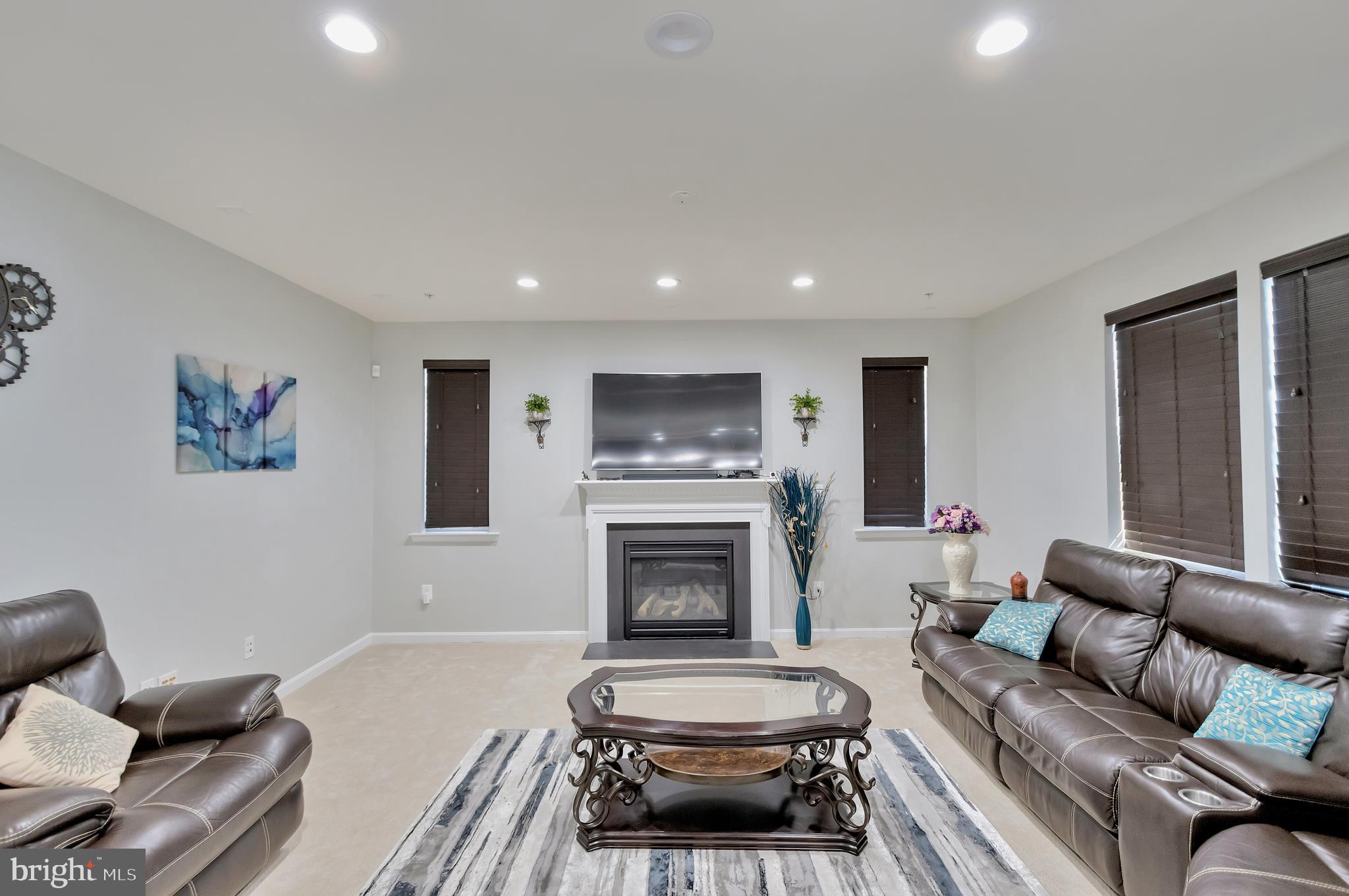 SUMMER HAVEN - Residential