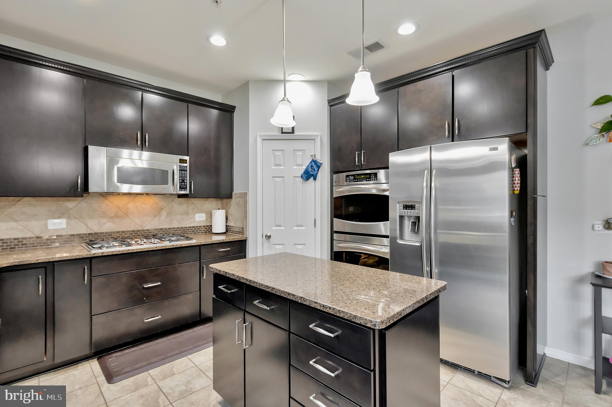 SUMMER HAVEN - Residential