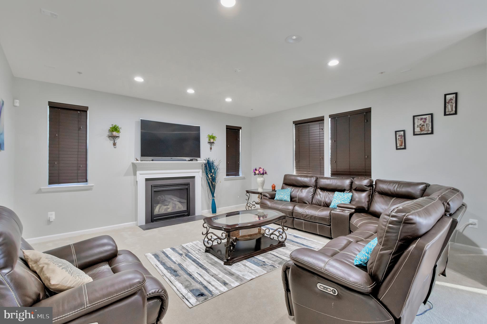 SUMMER HAVEN - Residential