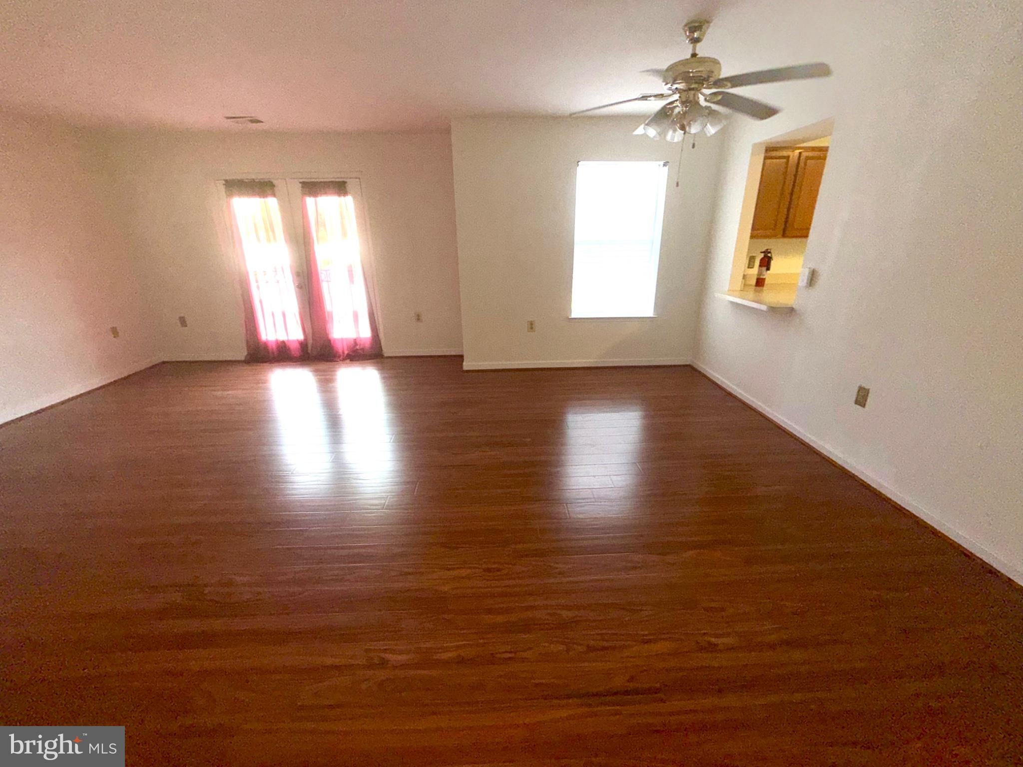 3708 FRANKLIN D ROOSEVELT NE B