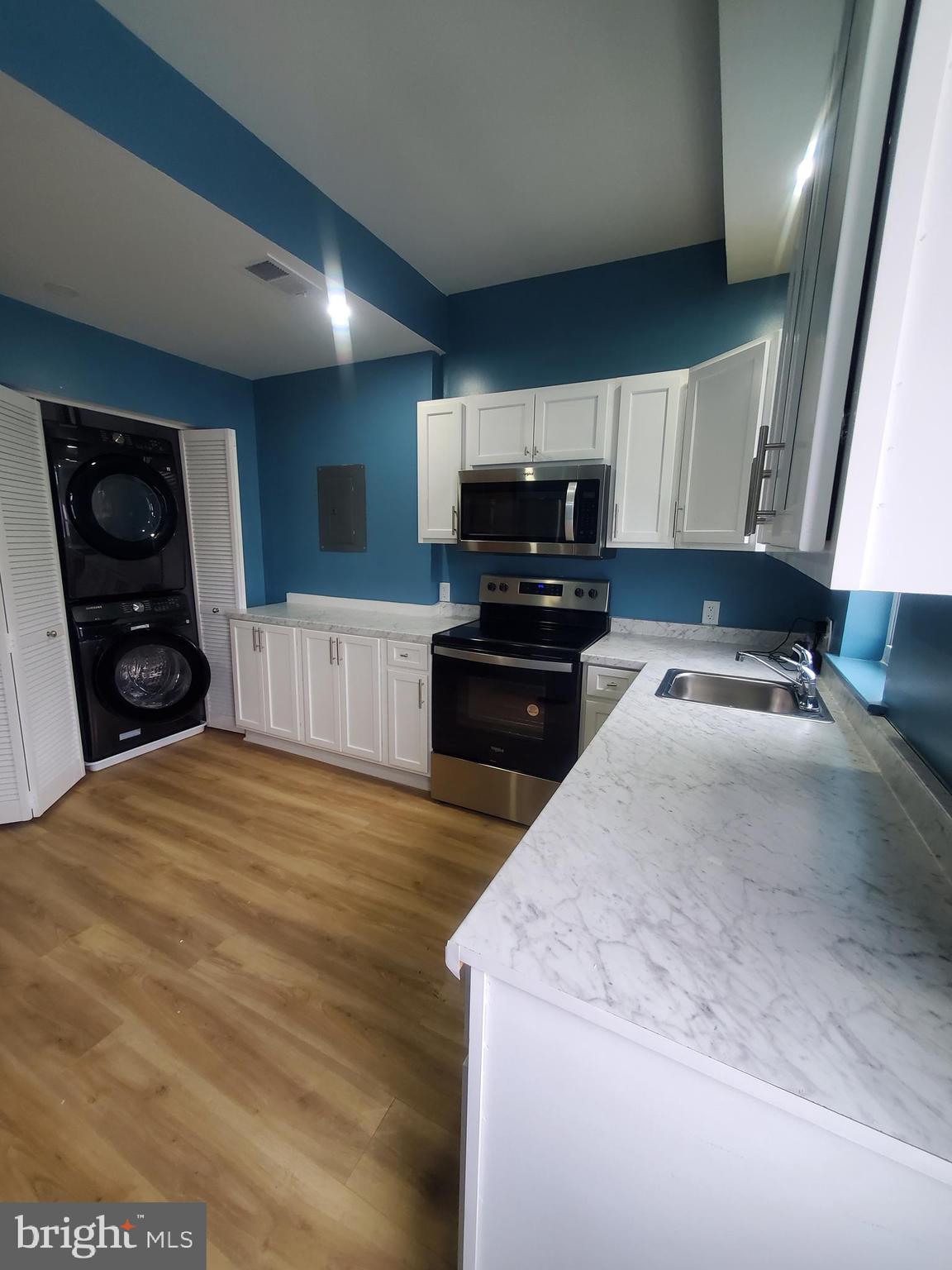 DRUID HILL PARK - Residential Lease