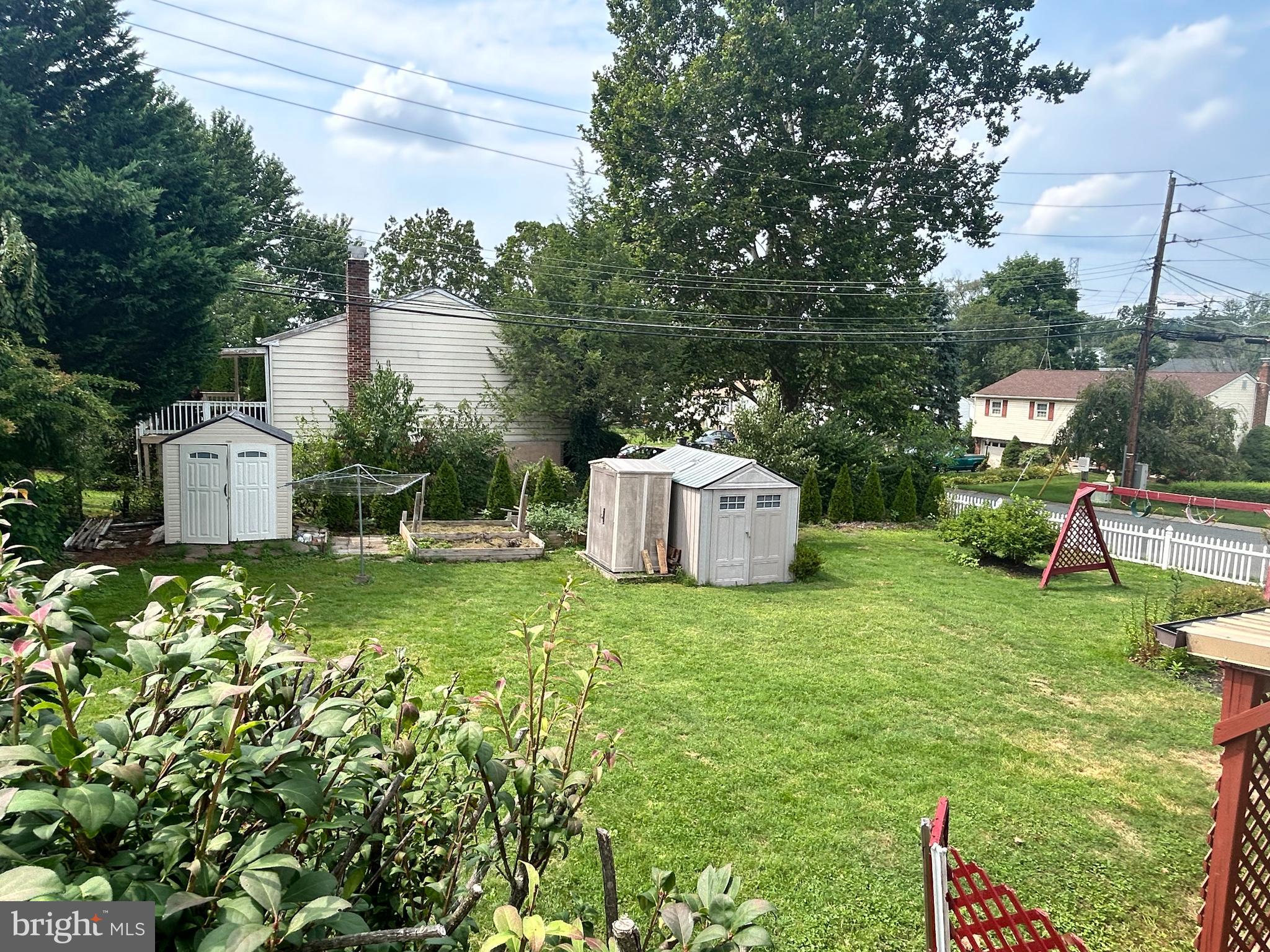 LINSTEAD - Residential Lease