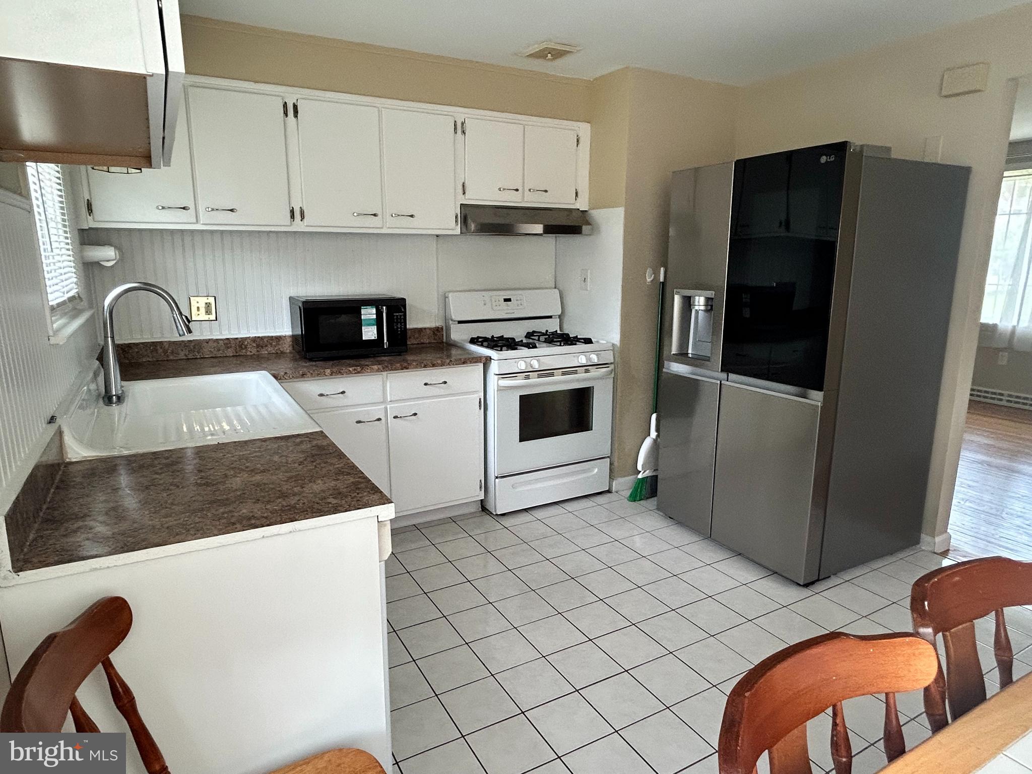 LINSTEAD - Residential Lease