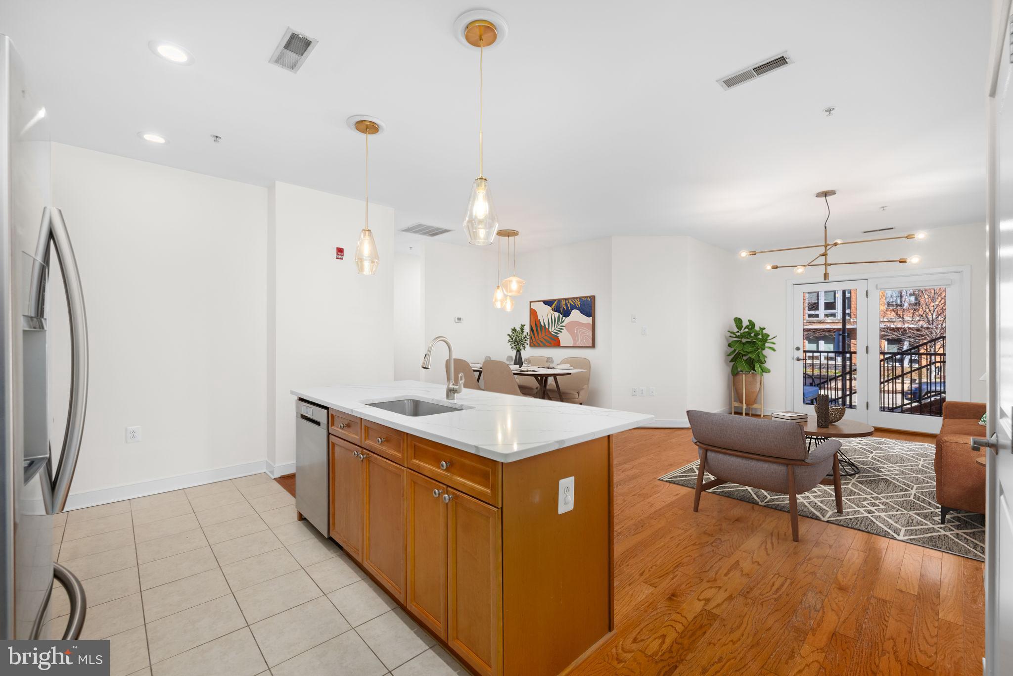 181 REED AVENUE E 110