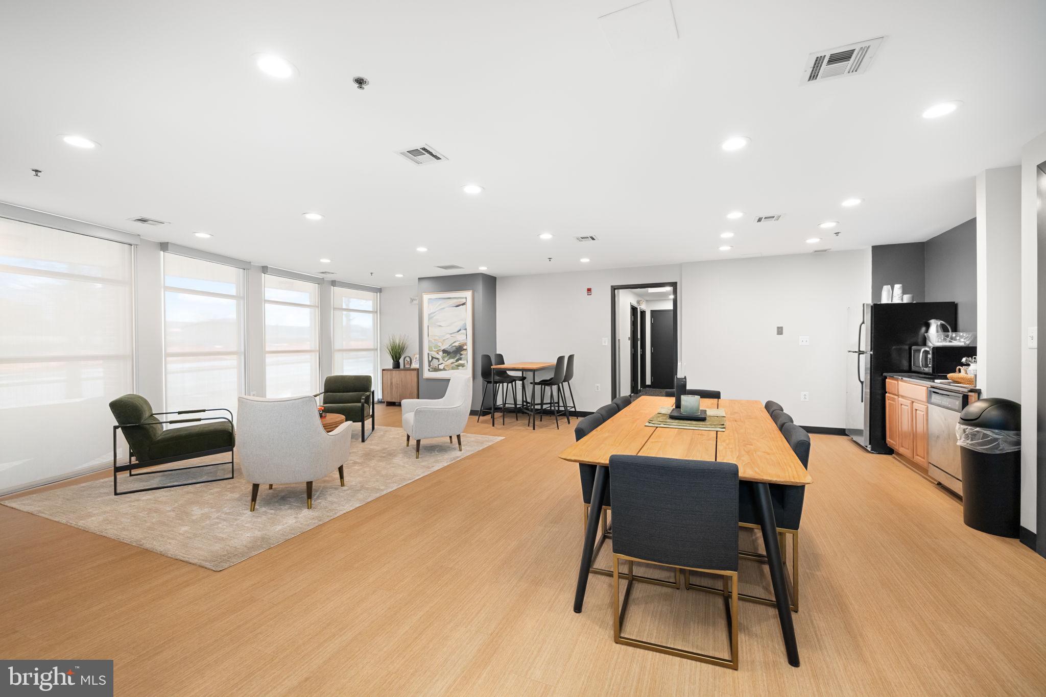 THE PRESTON - Residential