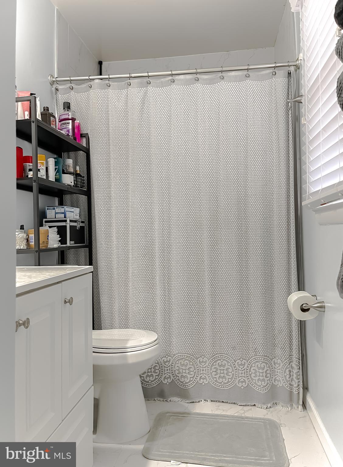 LONG BEACH - Residential