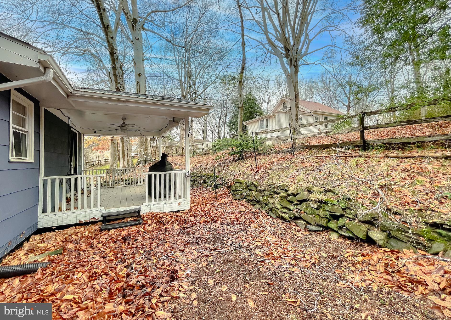 LONG BEACH - Residential