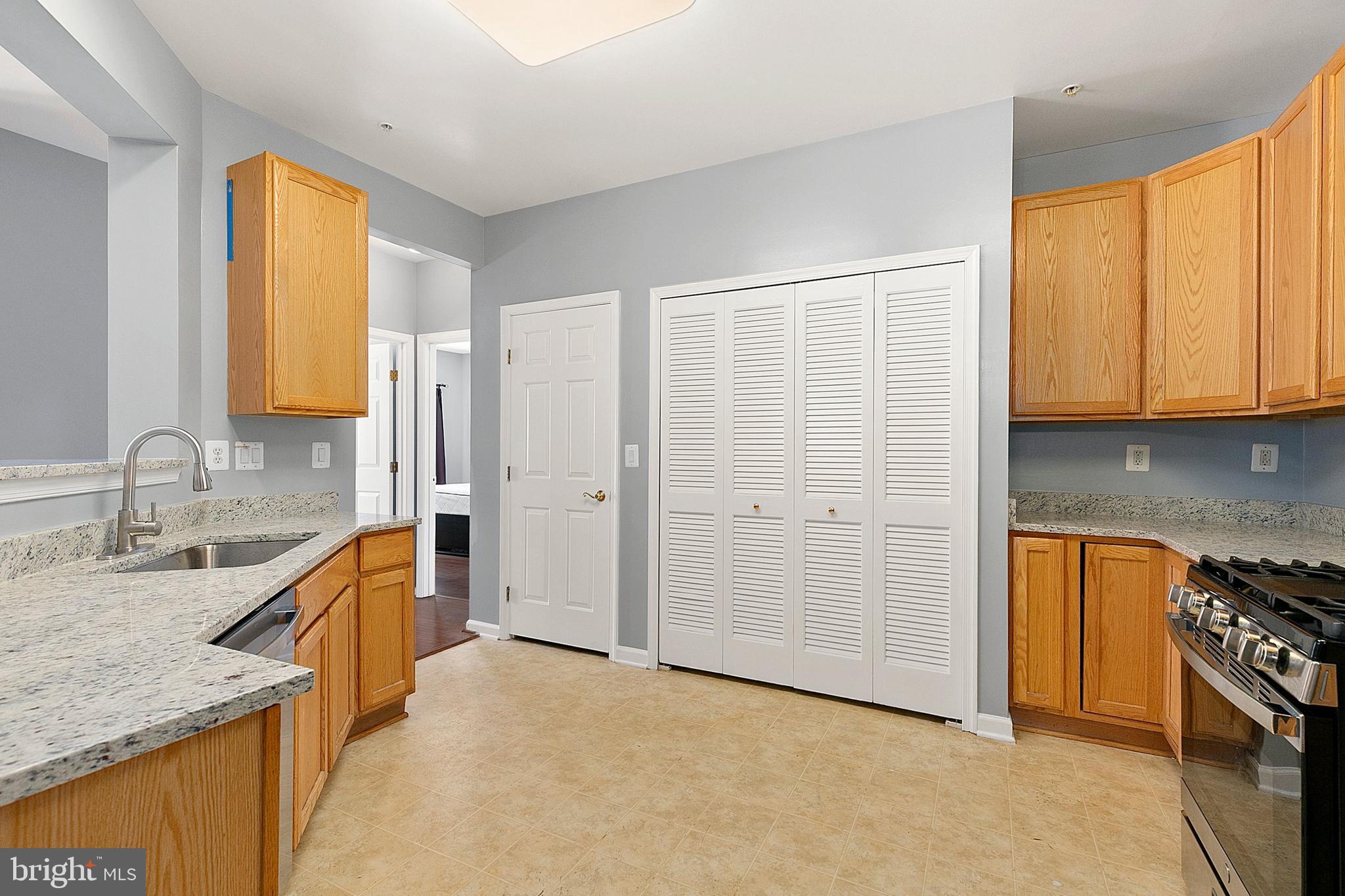 WESTCHESTER PARK II - Residential