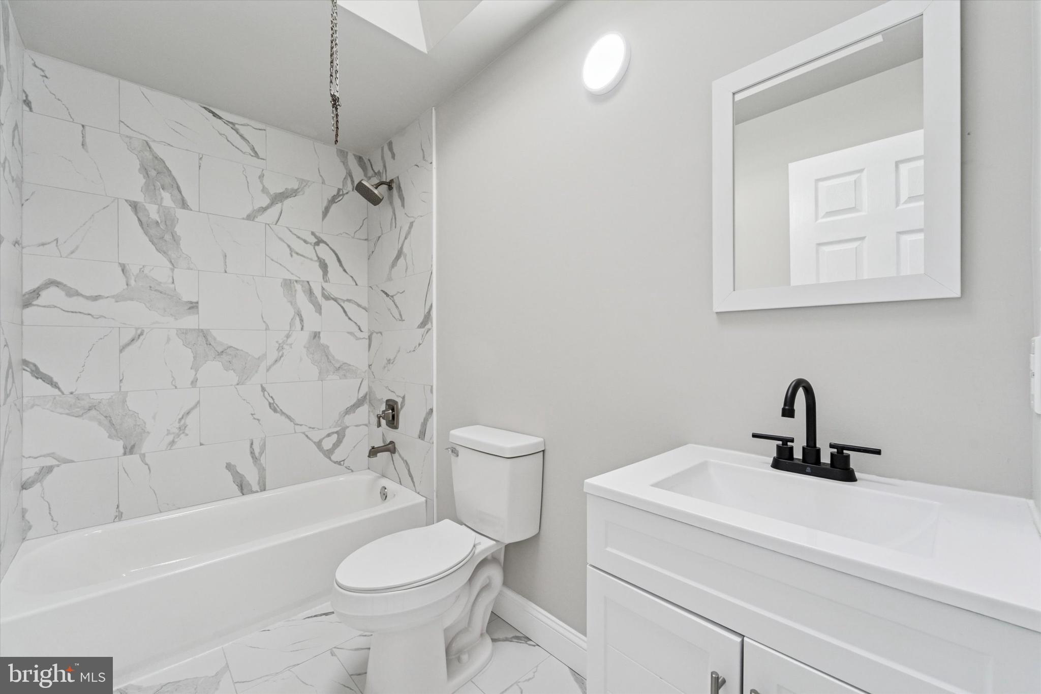 WALNUT HILL - Residential