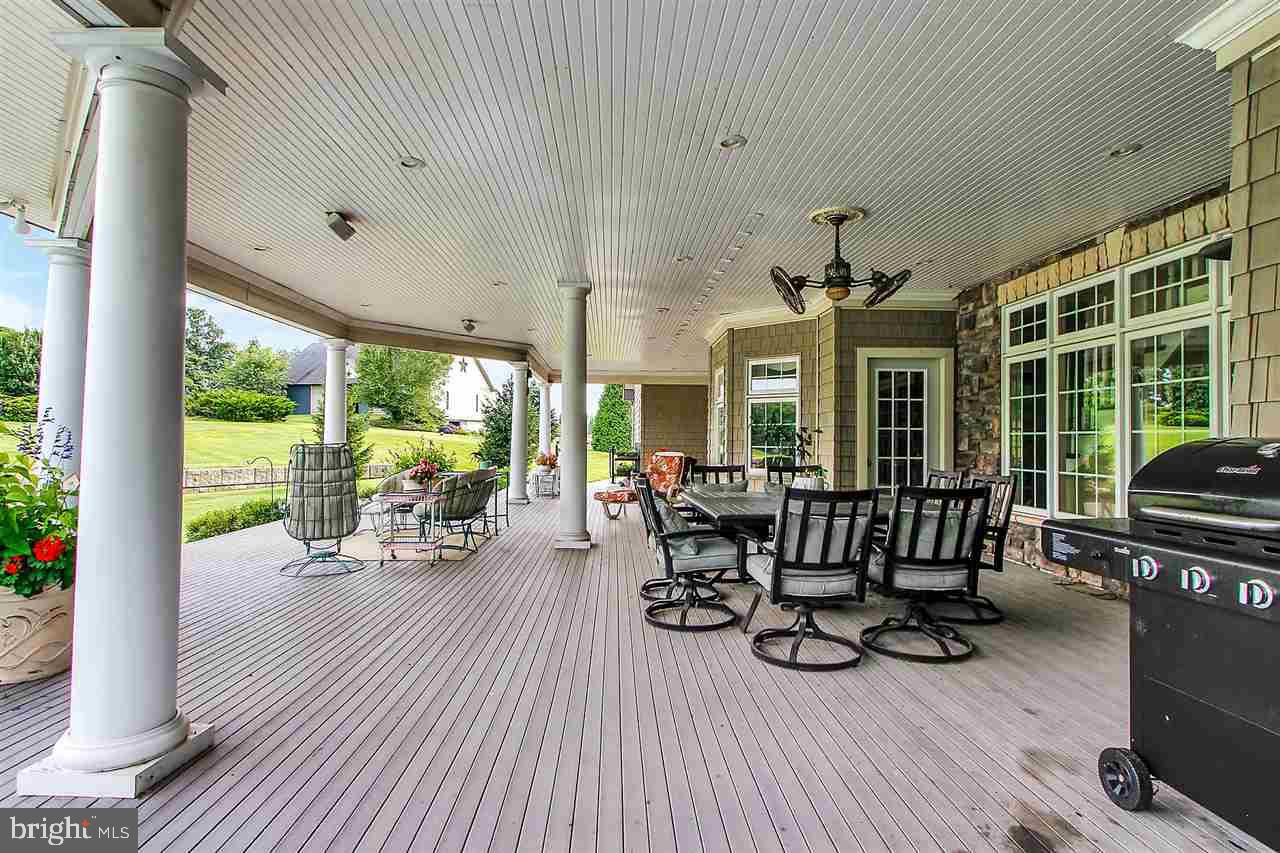 BELLA NOTTE ESTATE - Farm