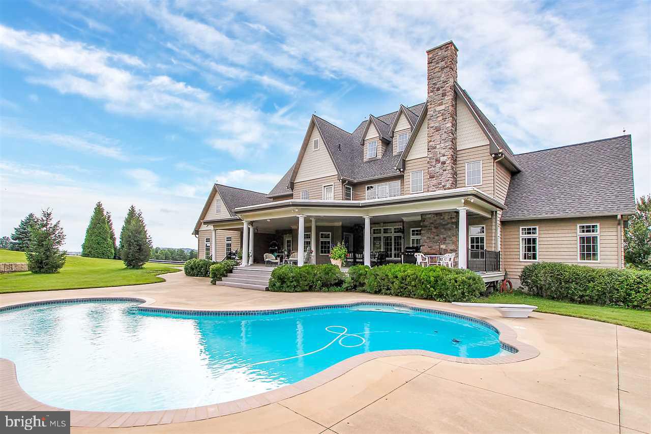 BELLA NOTTE ESTATE - Farm