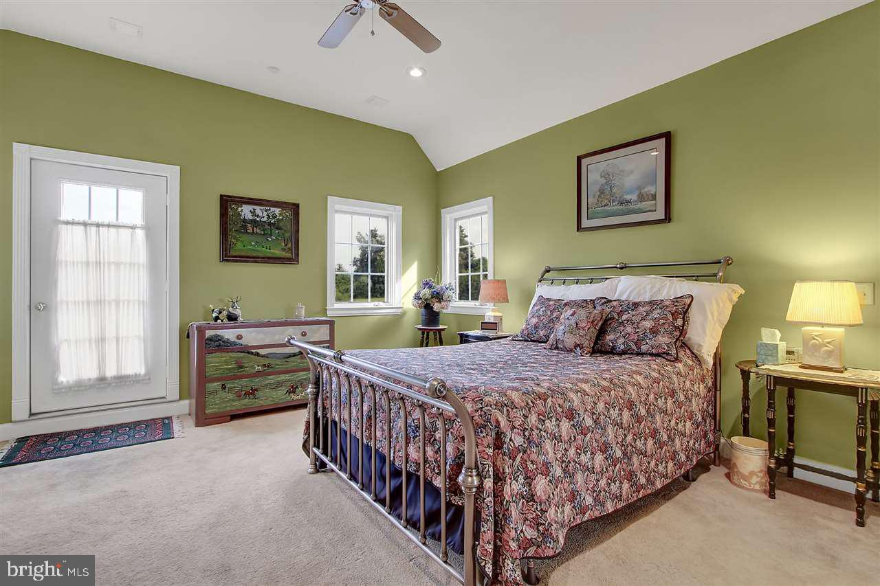 BELLA NOTTE ESTATE - Farm