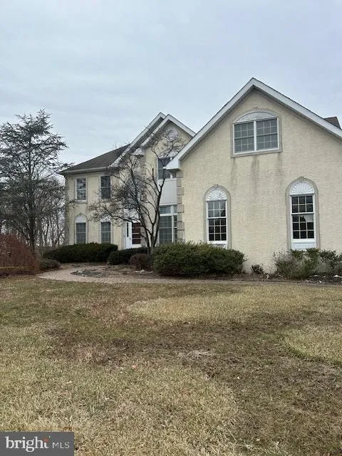 57 Brooks Road, Moorestown, NJ MLS: NJBL2081644