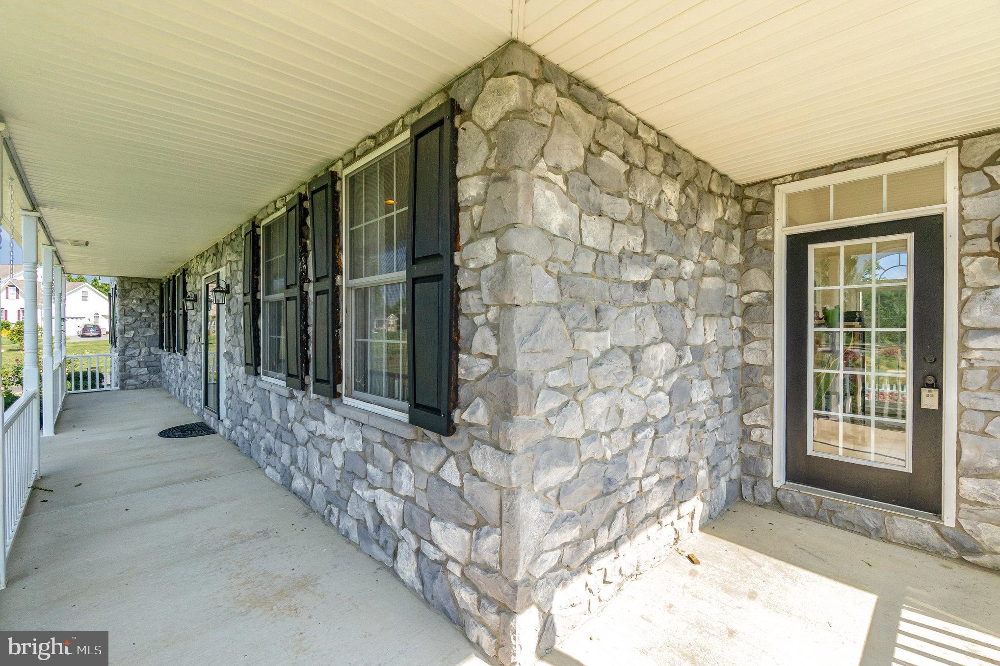 HOPEWELL RIDGE - Residential