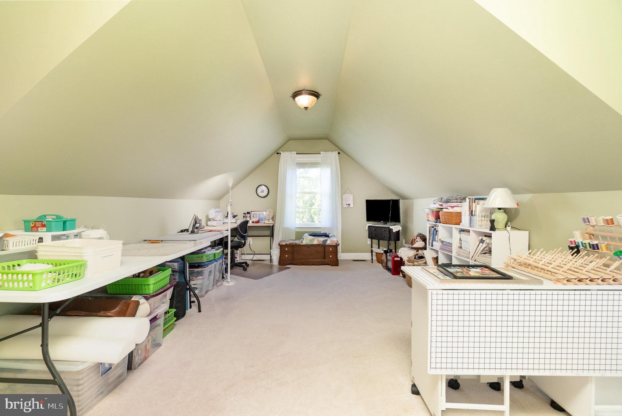 HOPEWELL RIDGE - Residential