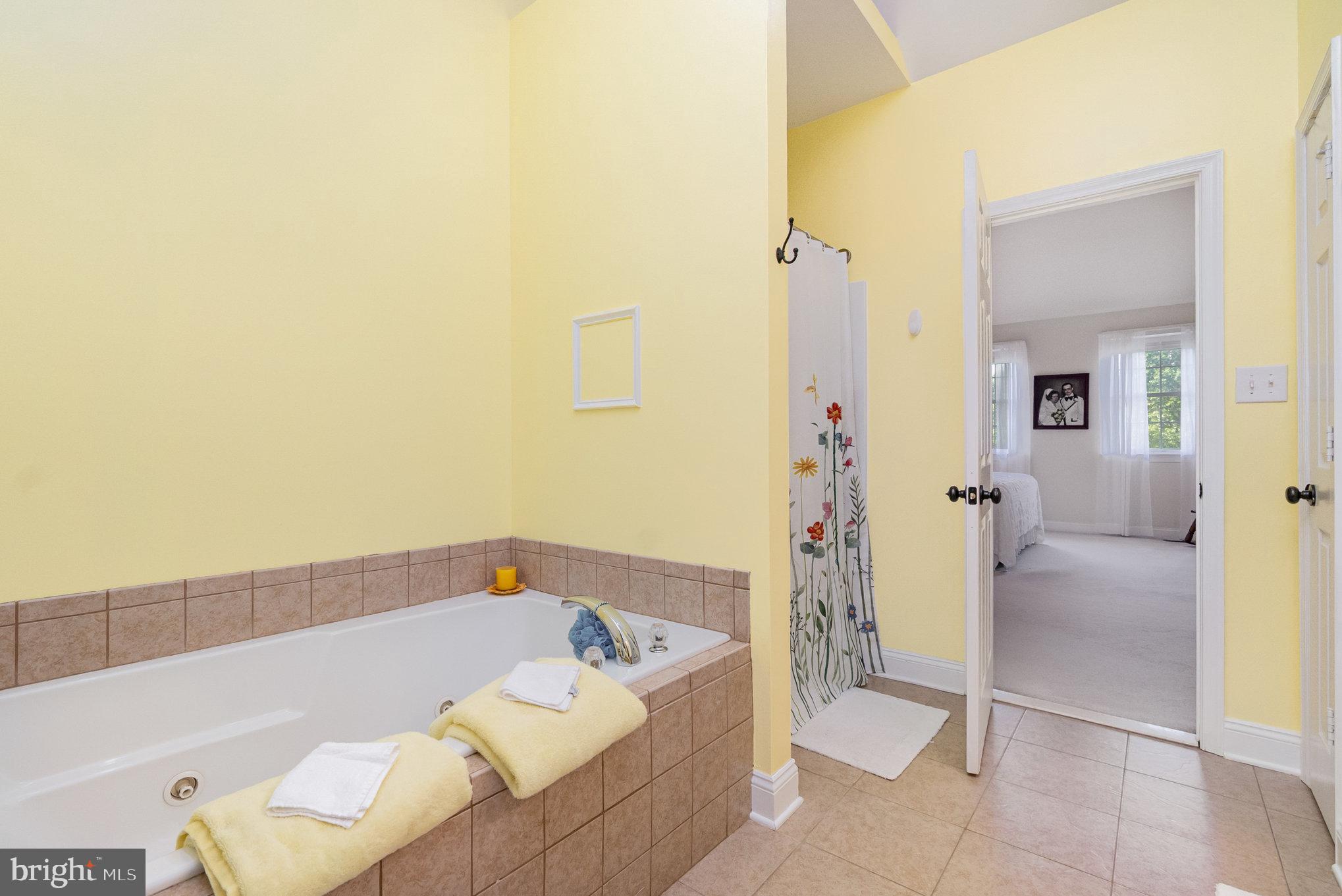 HOPEWELL RIDGE - Residential