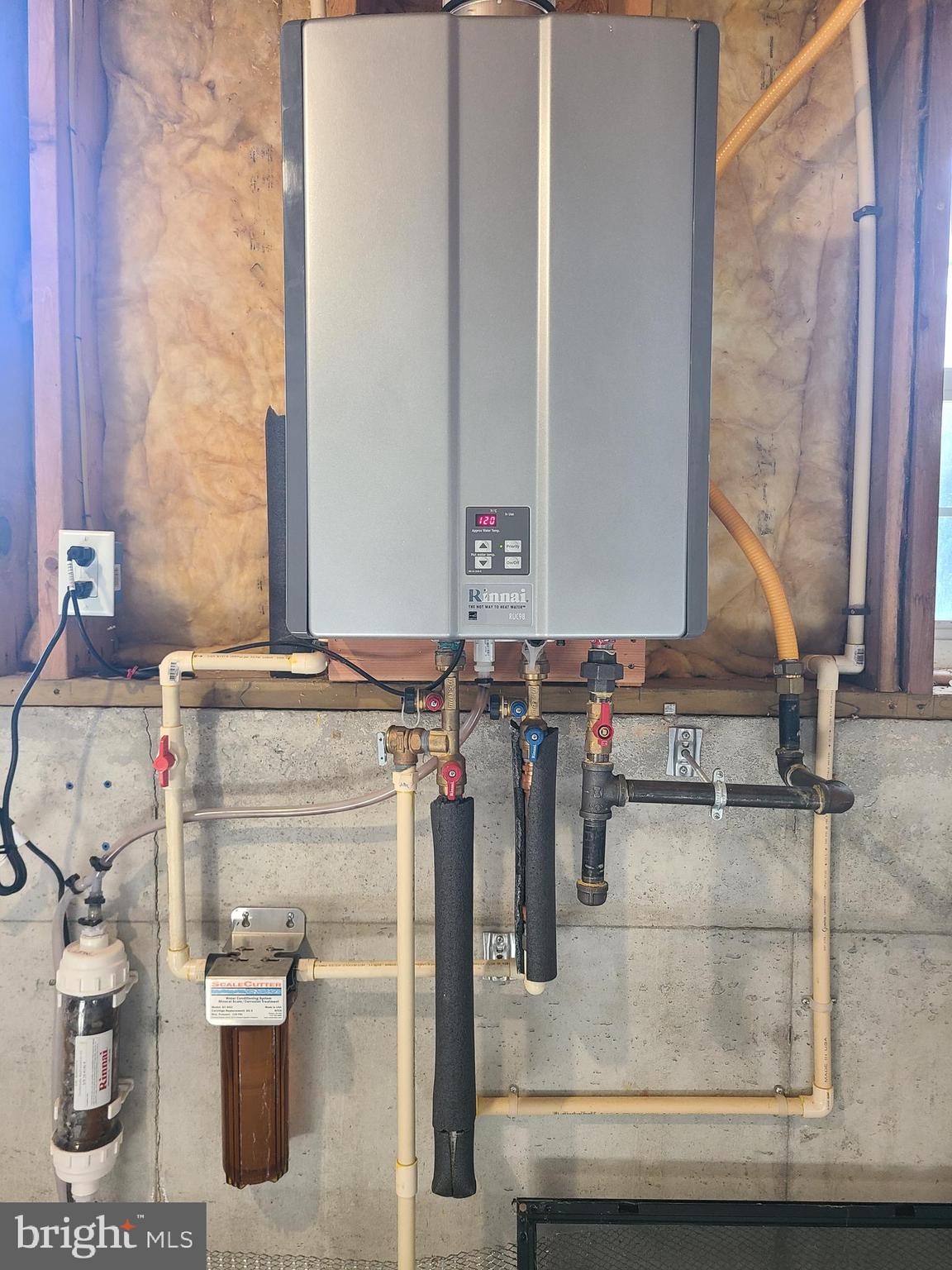 HOPEWELL RIDGE - Residential