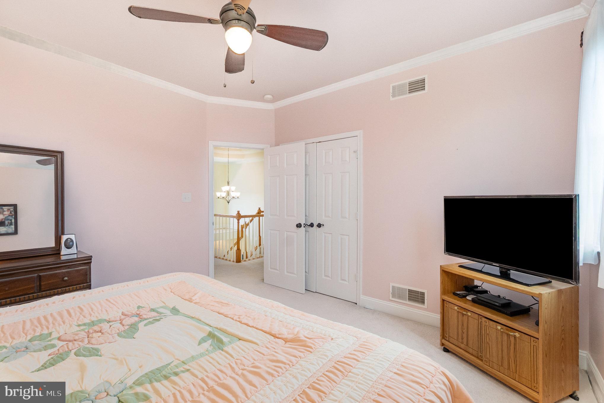 HOPEWELL RIDGE - Residential