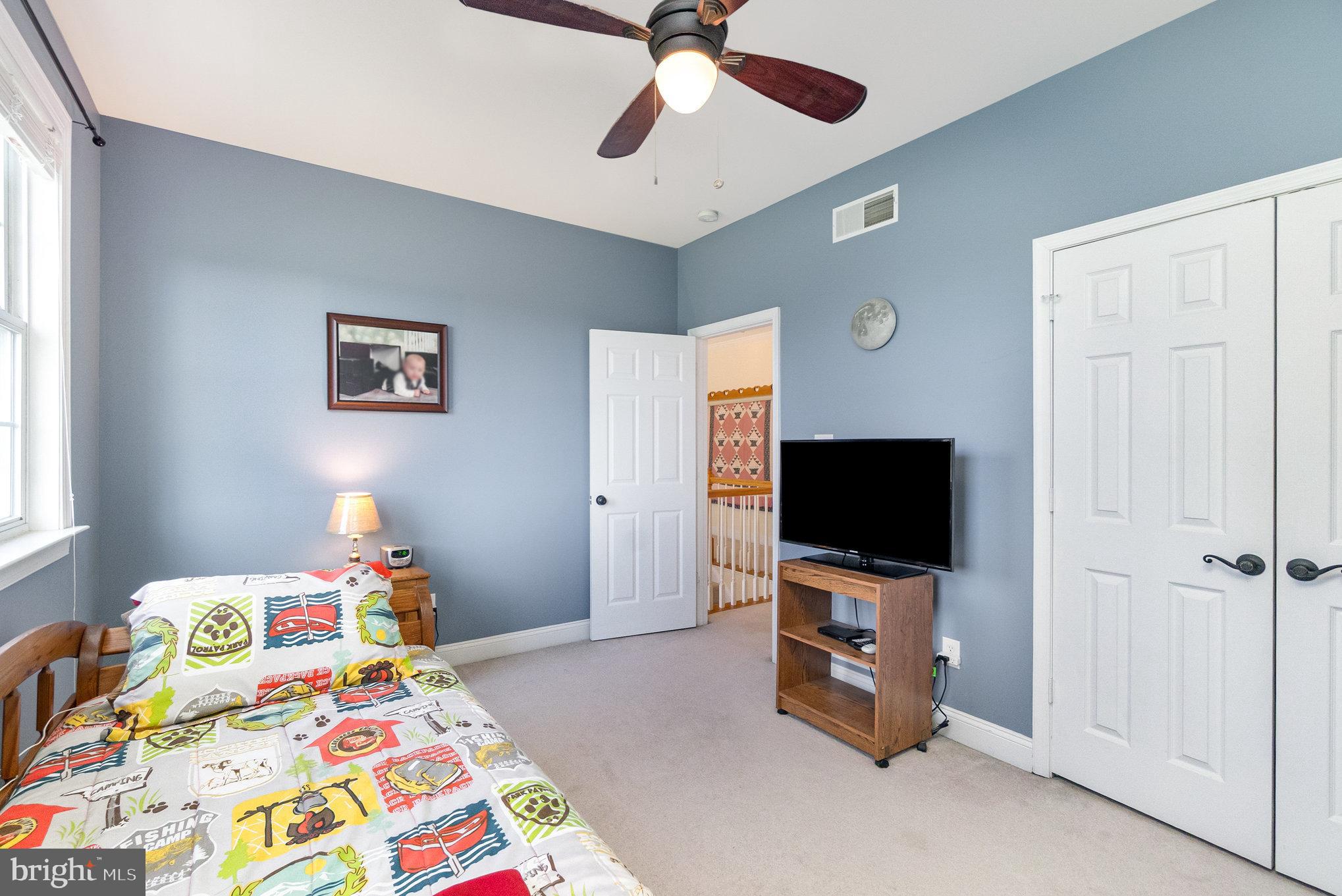 HOPEWELL RIDGE - Residential