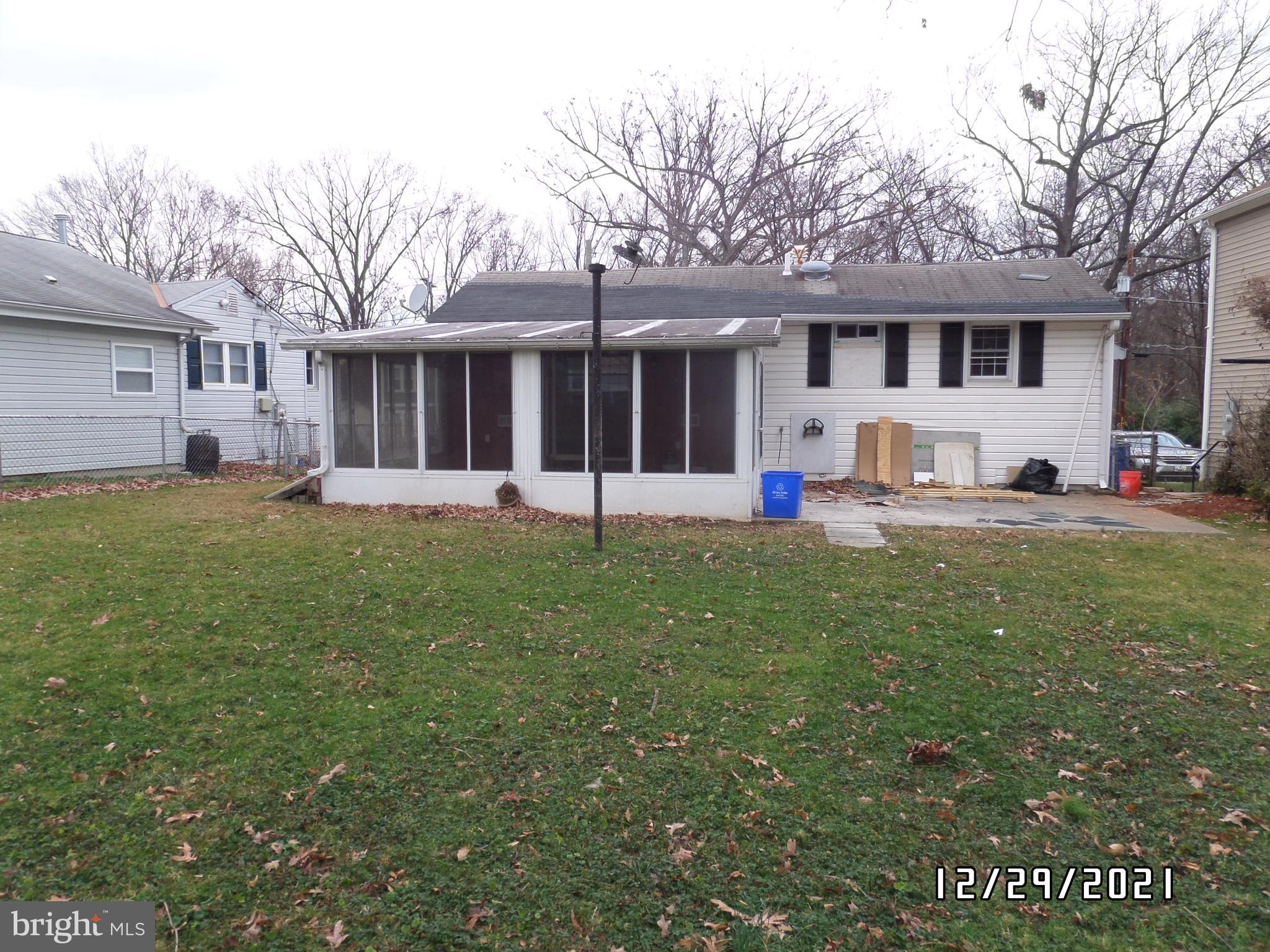 ROCK CREEK PALISADES - Residential Lease