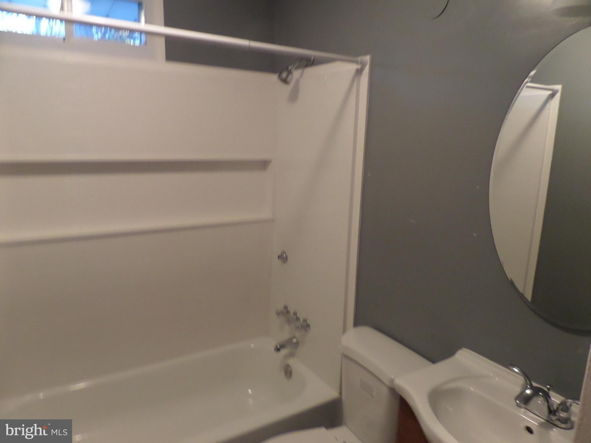 ROCK CREEK PALISADES - Residential Lease