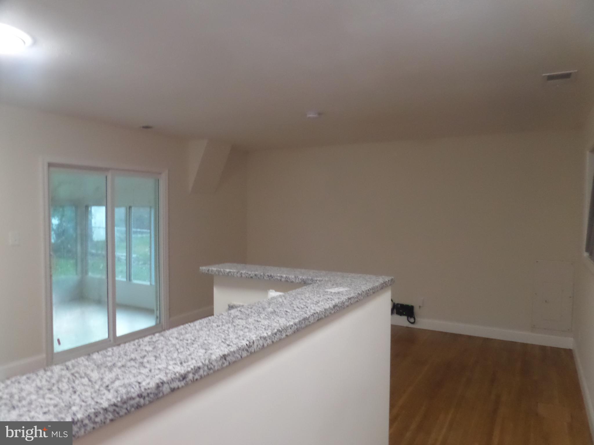 ROCK CREEK PALISADES - Residential Lease