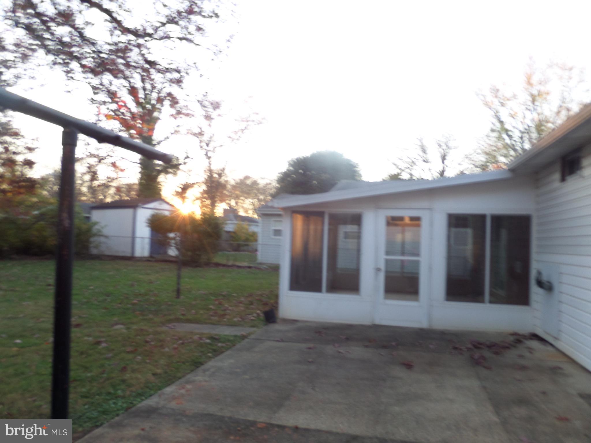 ROCK CREEK PALISADES - Residential Lease