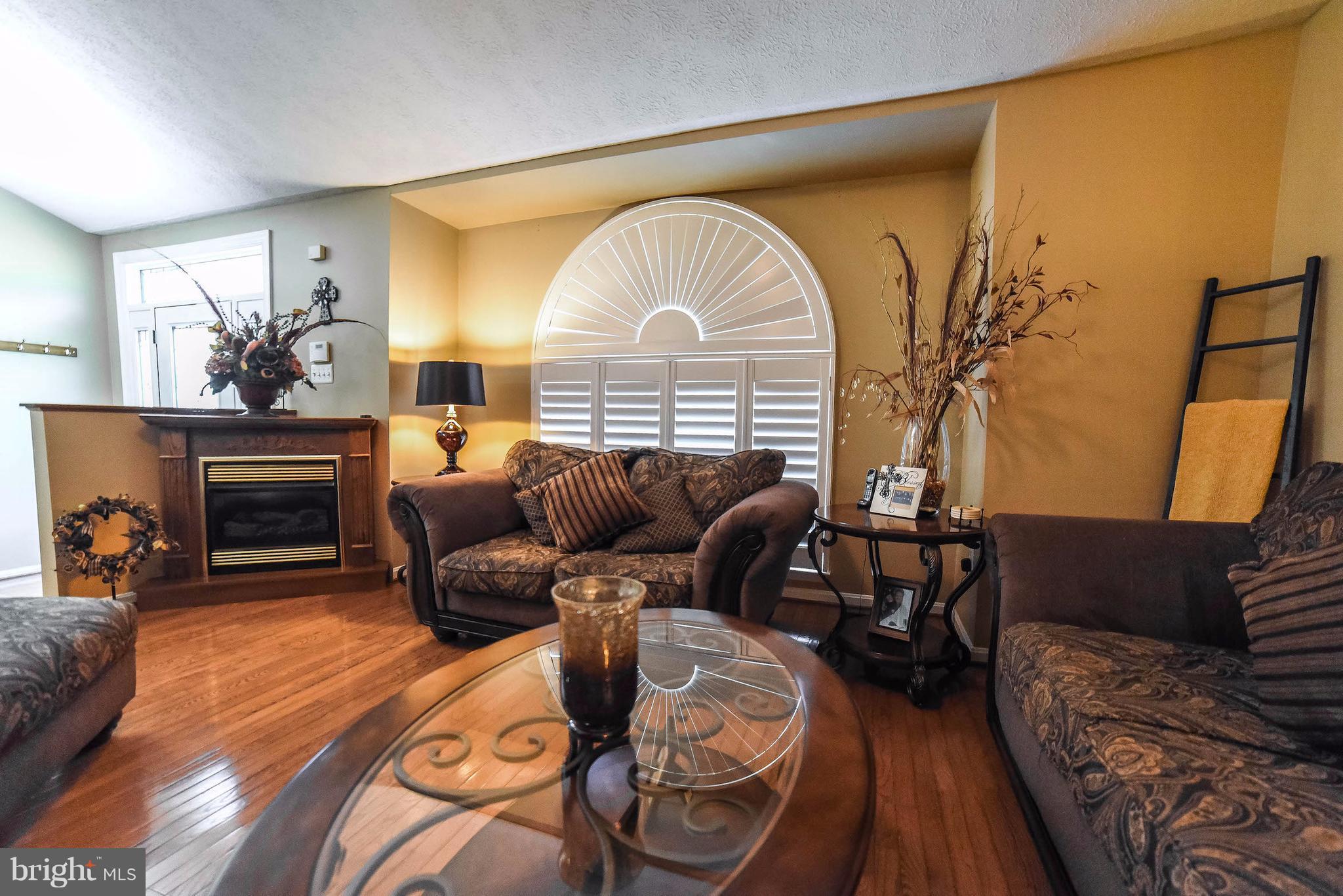 SUMMERWOOD - Residential