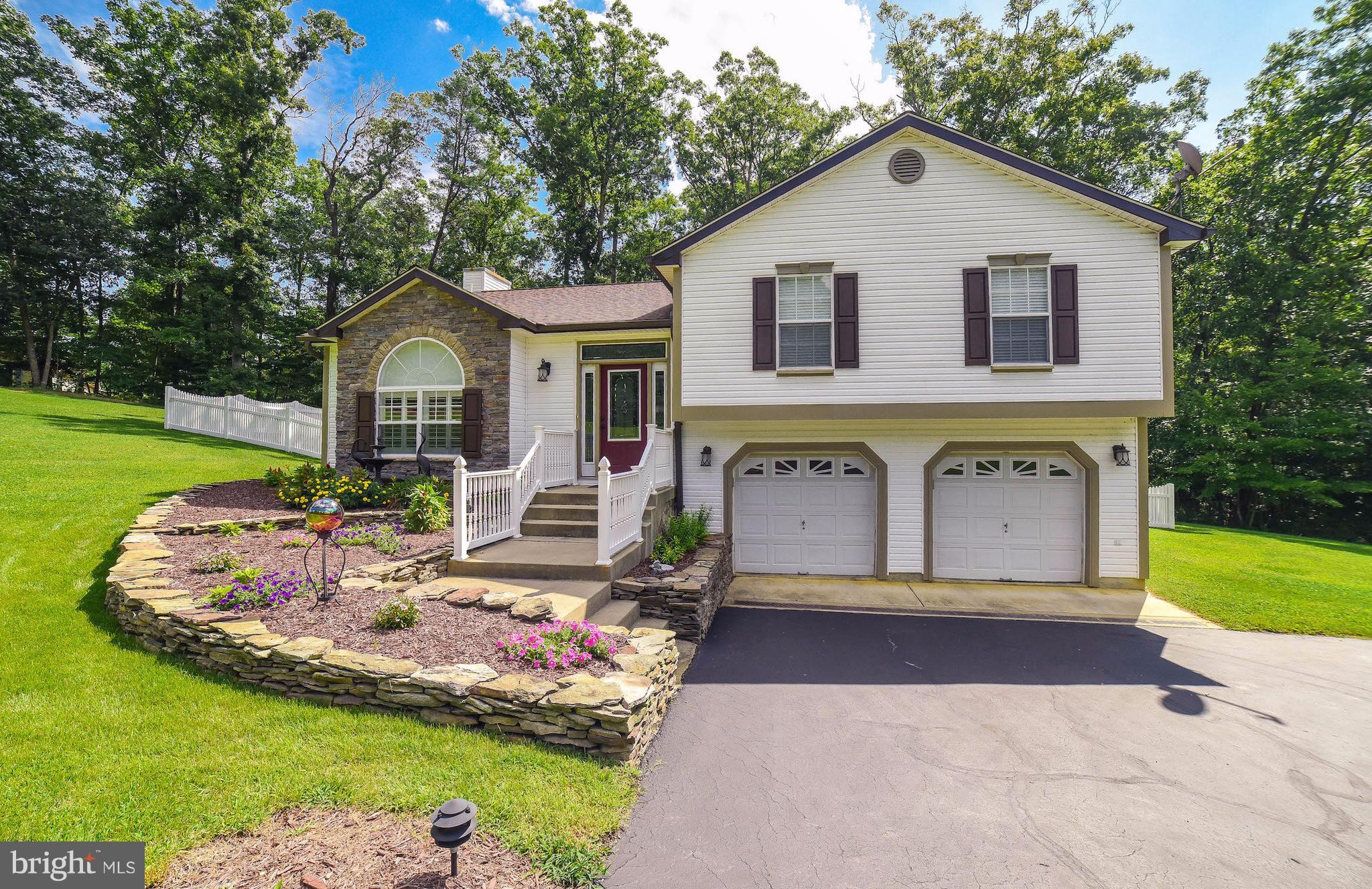 SUMMERWOOD - Residential