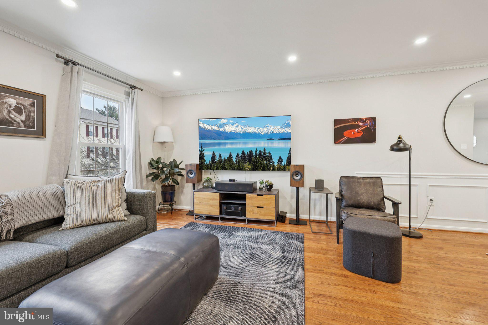 TYSONS STATION - Residential