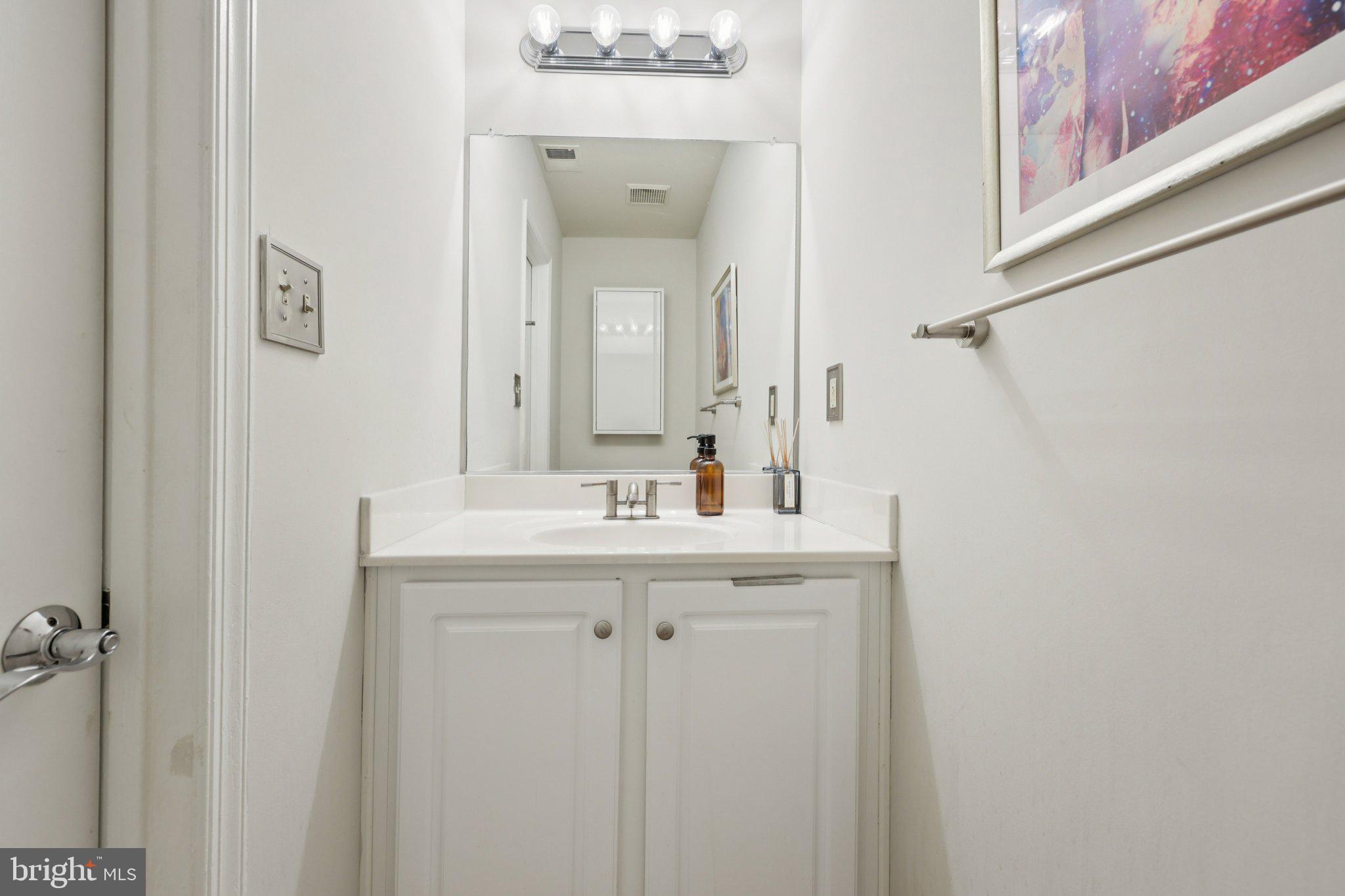 TYSONS STATION - Residential