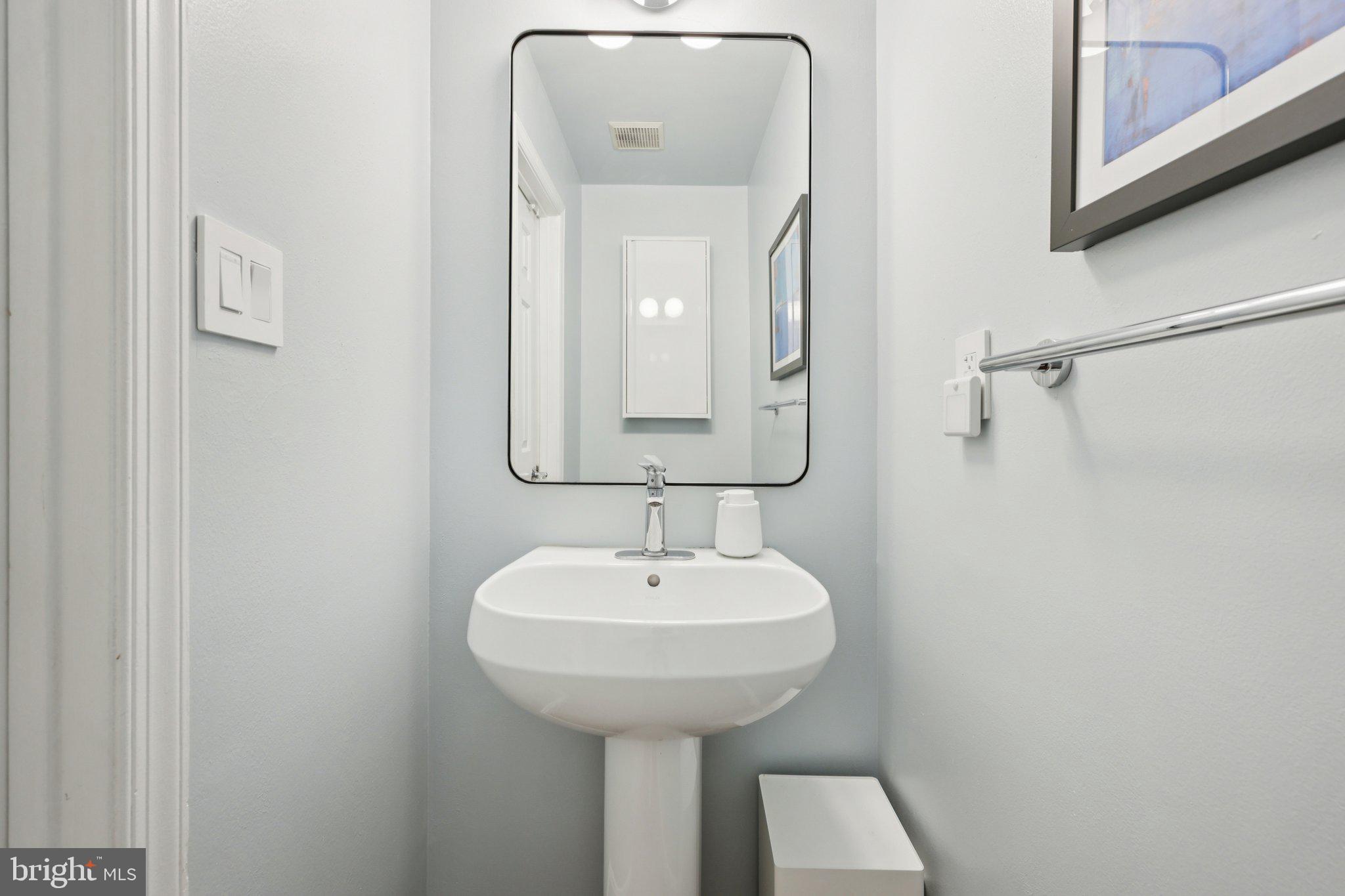 TYSONS STATION - Residential