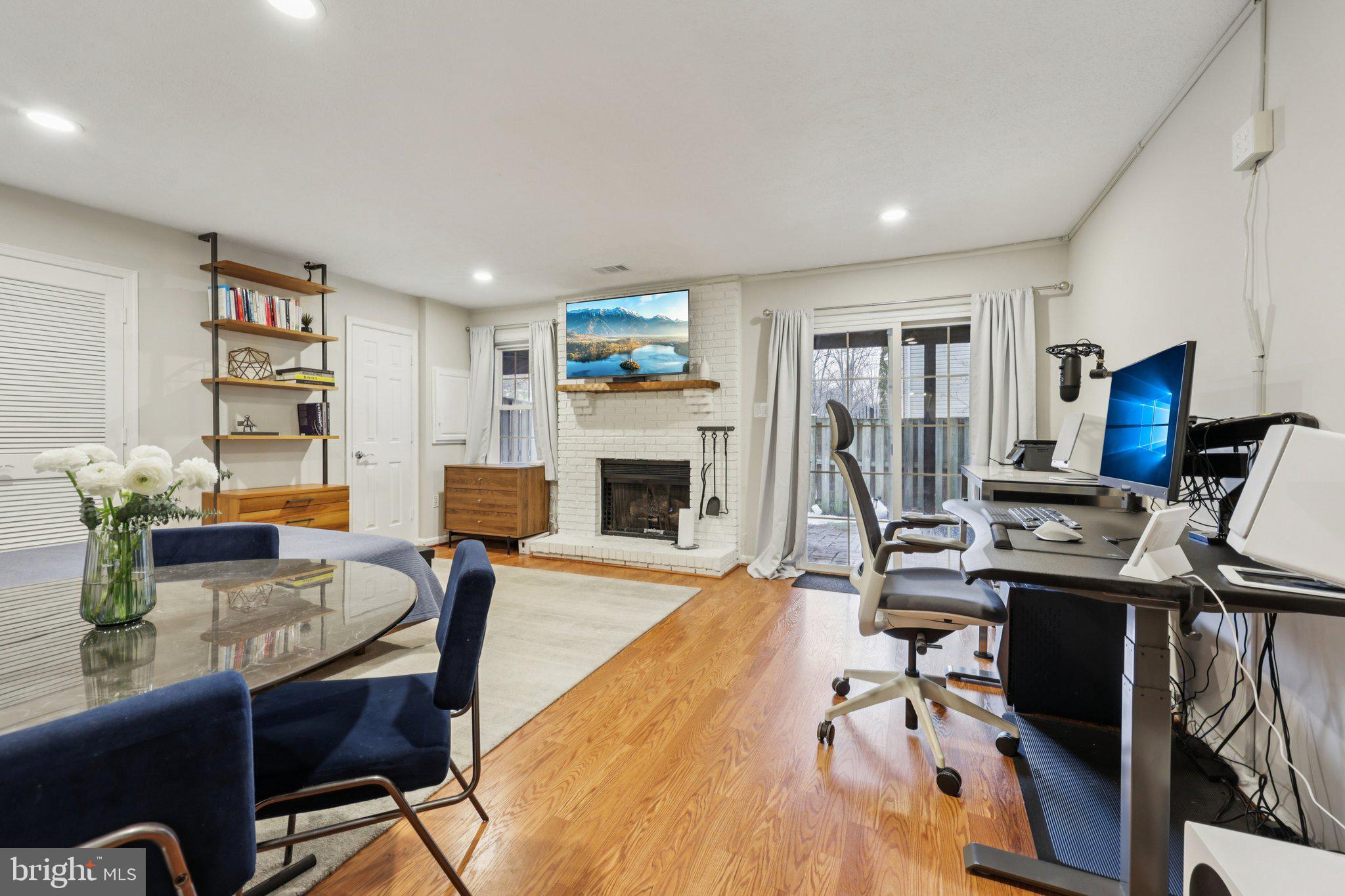 TYSONS STATION - Residential