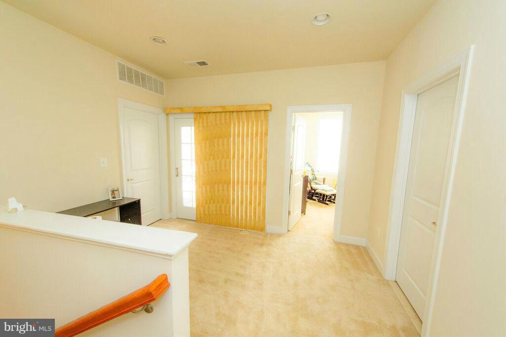 POTOMAC CLUB - Residential