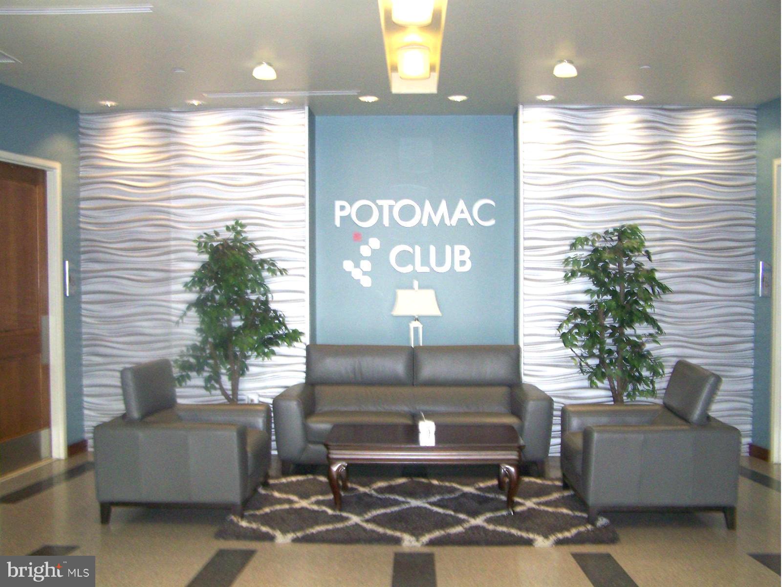 POTOMAC CLUB - Residential