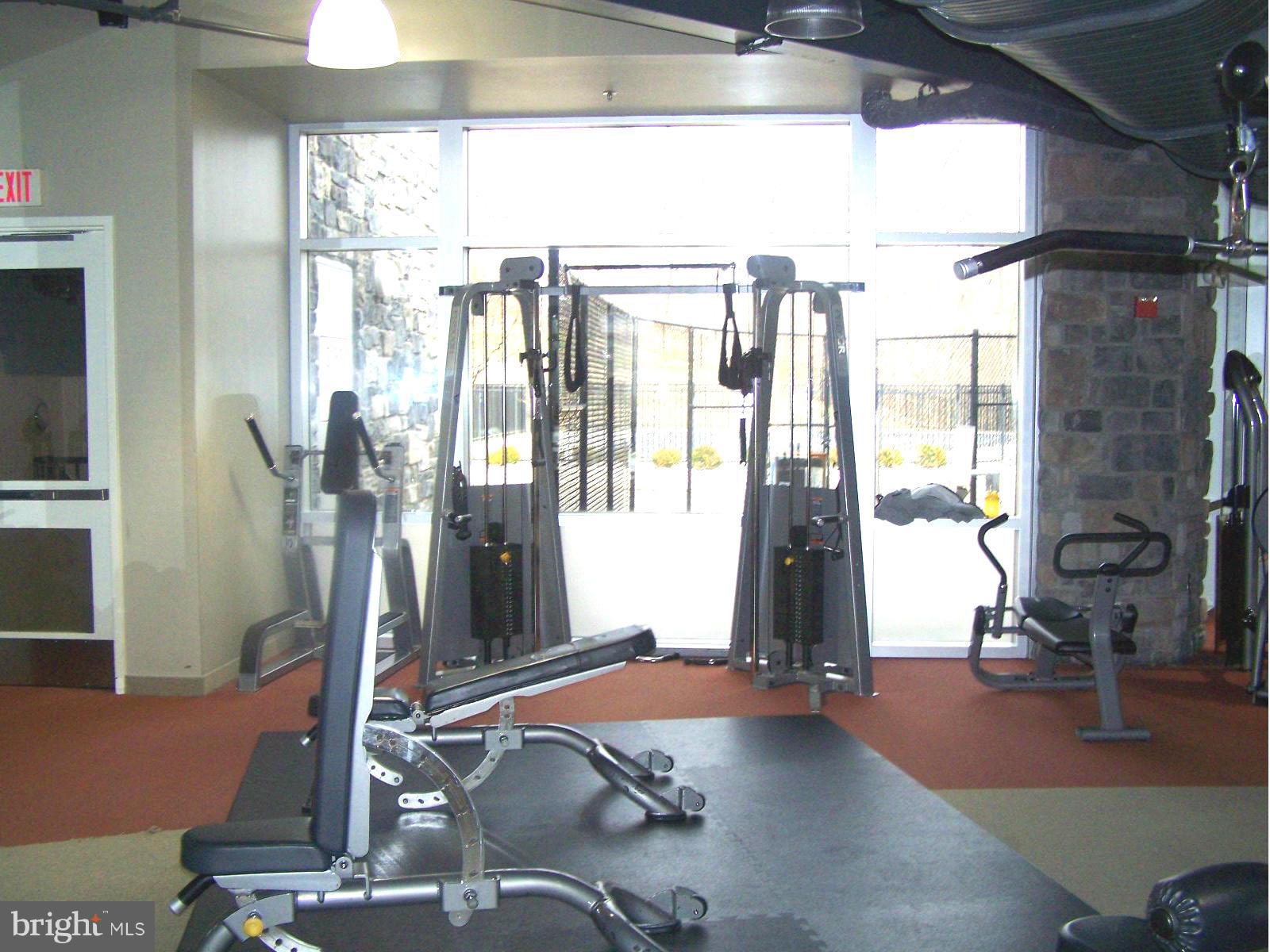 POTOMAC CLUB - Residential