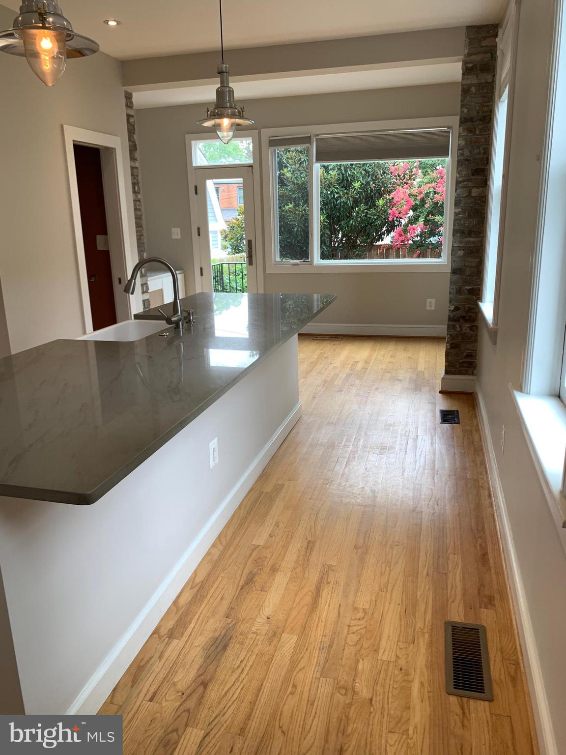 OLD TOWN ALEXANDRIA - Residential Lease