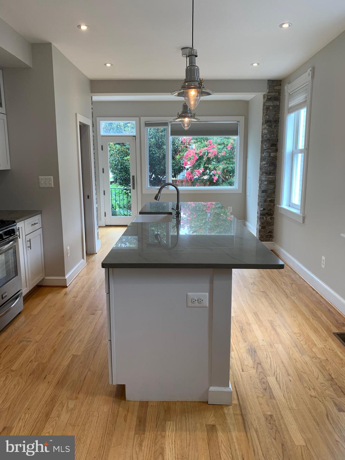 OLD TOWN ALEXANDRIA - Residential Lease