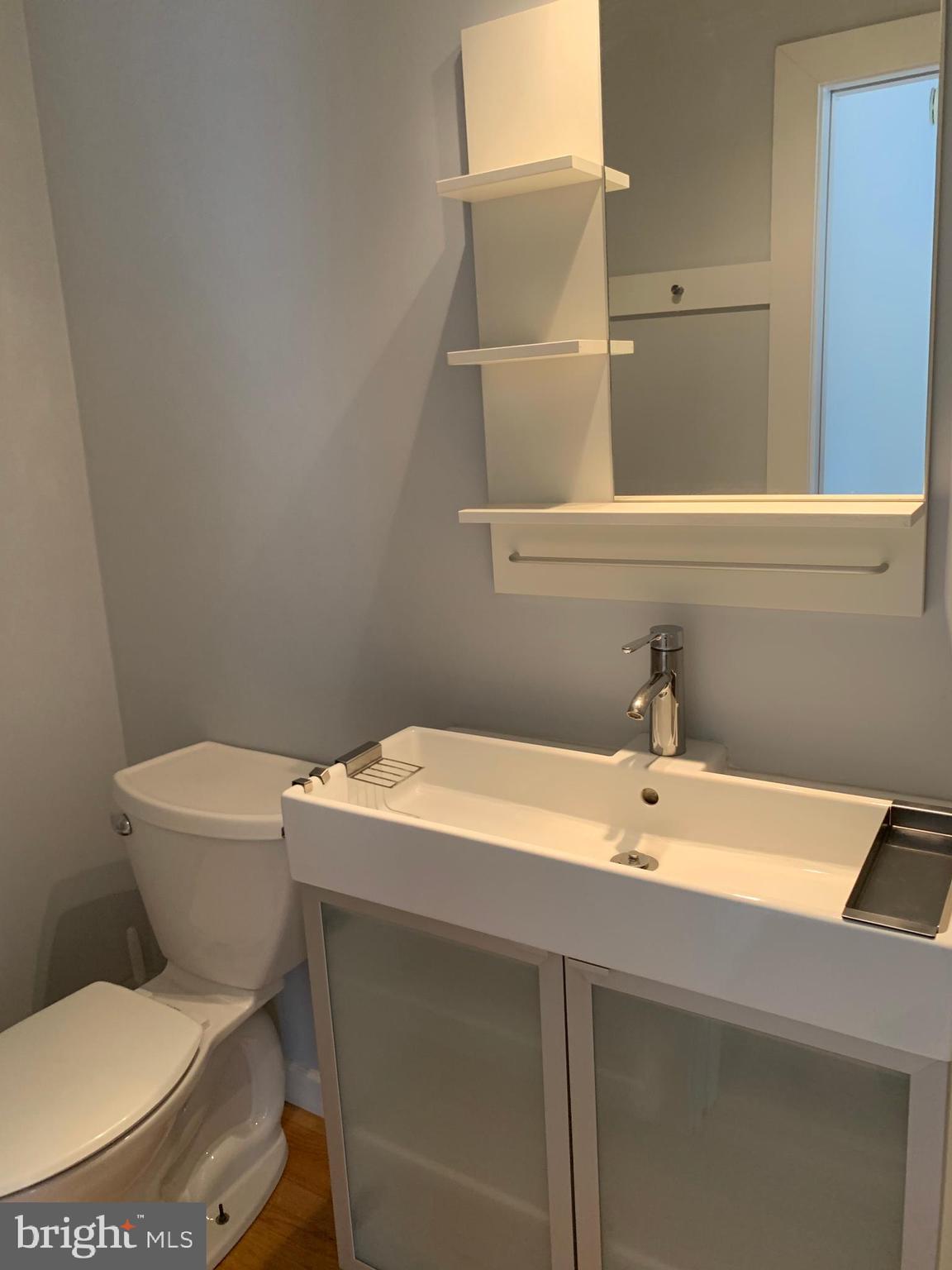 OLD TOWN ALEXANDRIA - Residential Lease