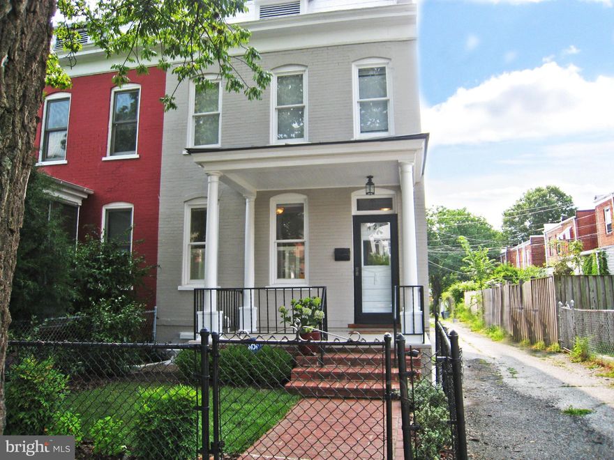 Fantastic end townhouse in pristine condition. Light and bright. Totally renovated. Great kitchen/family room. Parking for two cars in the rear. Walk minutes to Braddock Metro. Pets, dogs only, case by case, less than 25 pounds, with an extra deposit. Beautiful hardwood floors. Powder room on the first floor. Island in the kitchen. Nice laundry room. Spacious storage shed the the back yard. Large brick patio with privacy fencing. New CAC! Freshly painted and professionally cleaned. Move right in! Easy to apply on line at the McEnearney website.